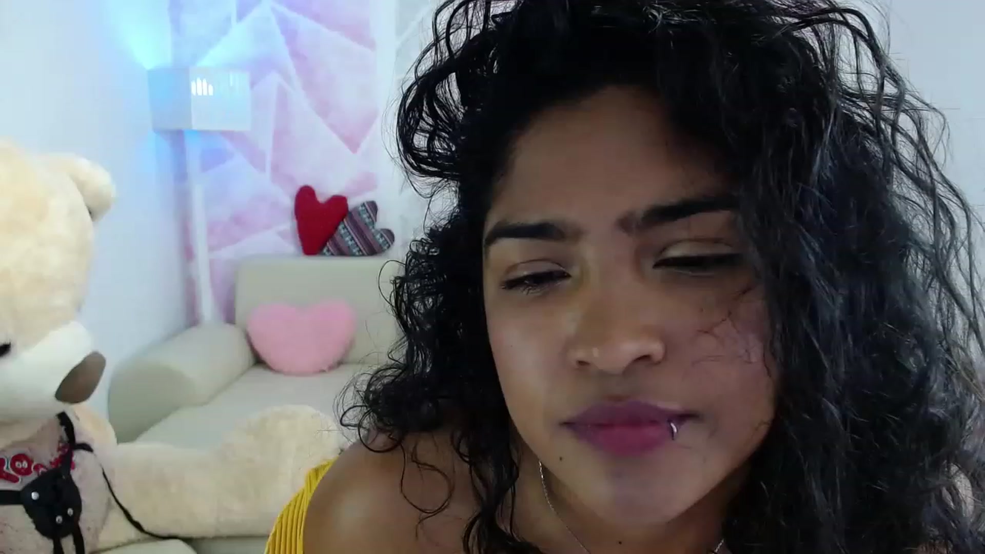 Gallery image thumbnail from virginia_love's myfreecams stream on, 02/26/2023, 20:12 image 13 of 20