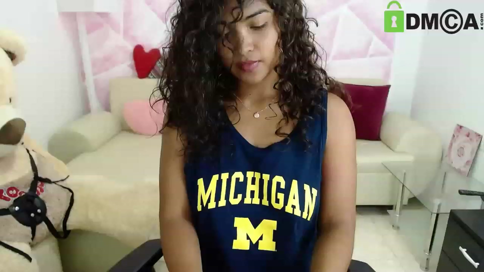 Gallery image thumbnail from virginia_love's myfreecams stream on, 04/25/2023, 20:59 image 16 of 20