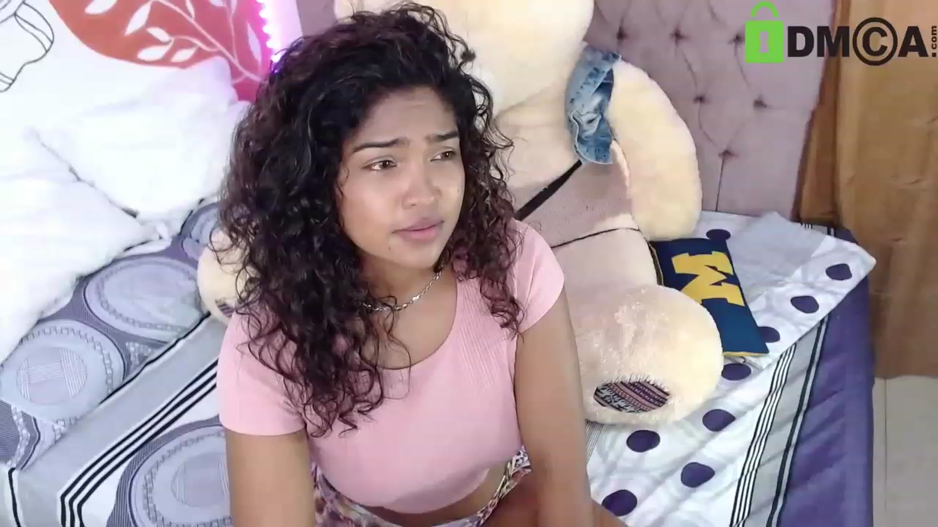 Gallery image thumbnail from virginia_love's myfreecams stream on, 05/14/2023, 21:37 image 16 of 20