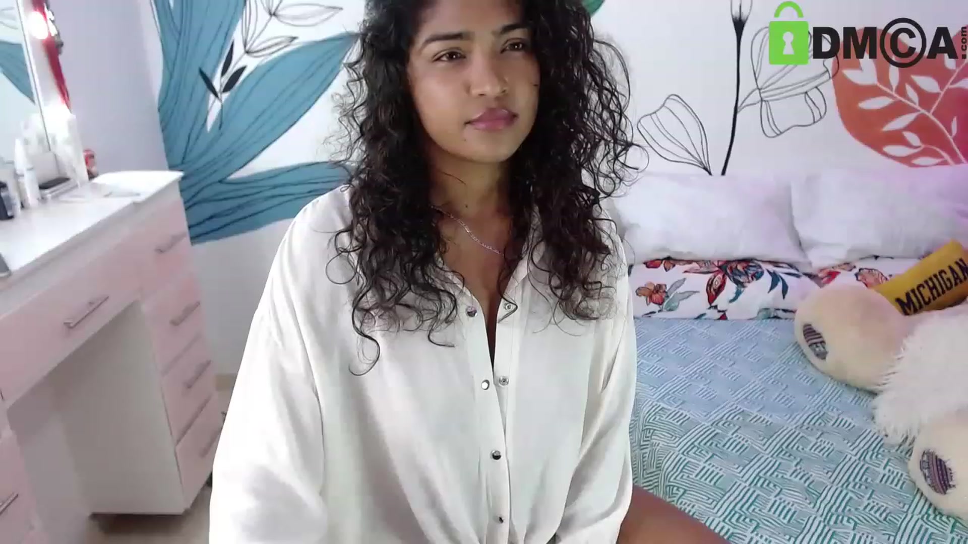 Gallery image thumbnail from virginia_love's myfreecams stream on, 06/18/2023, 03:09 image 17 of 20