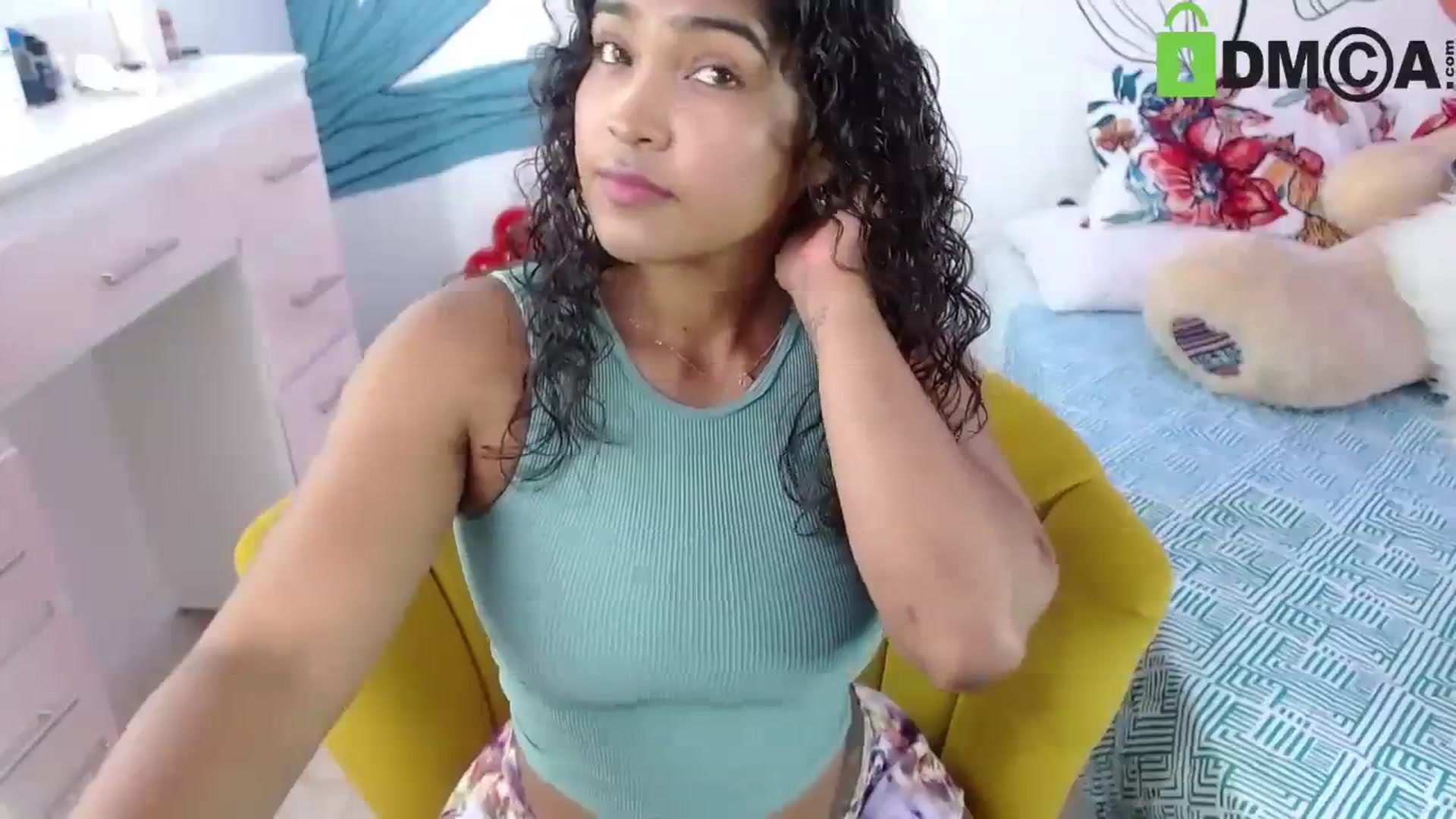 Gallery image thumbnail from virginia_love's myfreecams stream on, 09/17/2023, 20:40 image 6 of 20