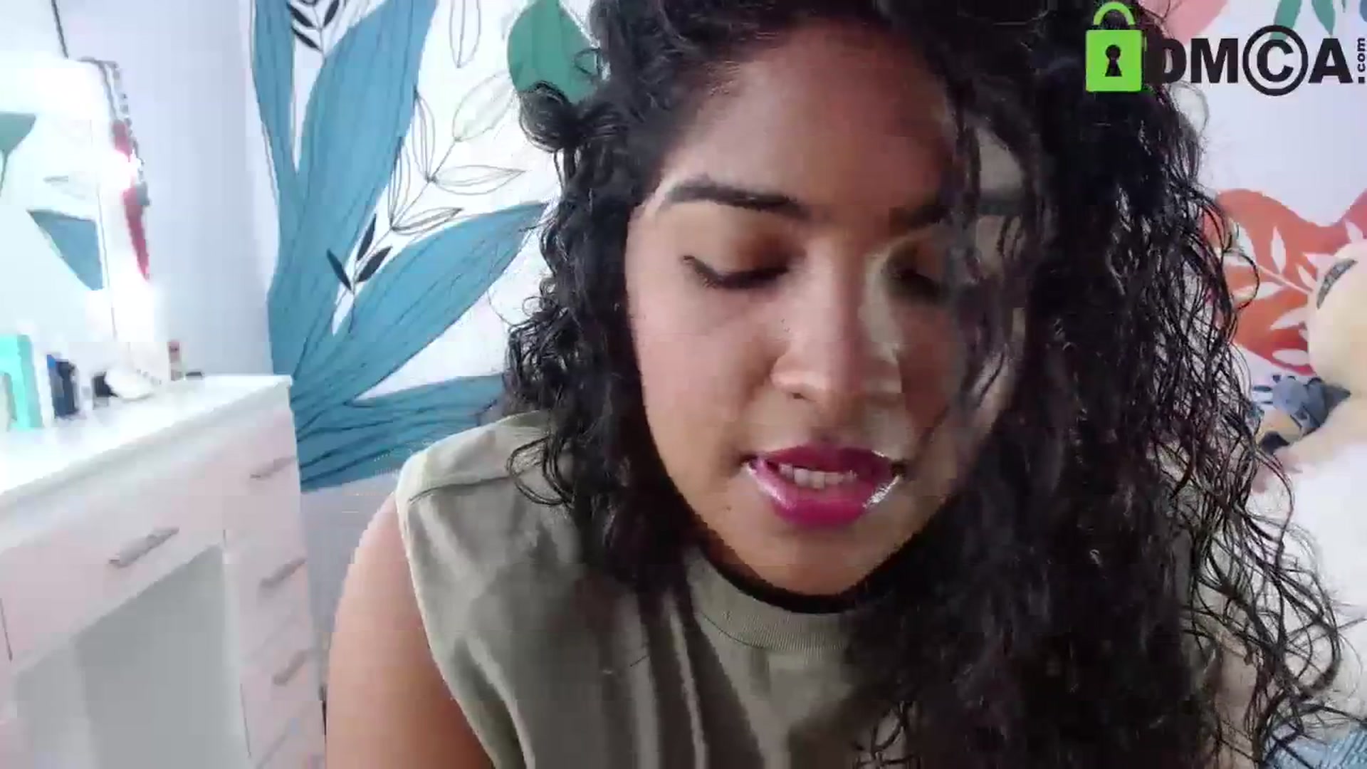 Gallery image thumbnail from virginia_love's myfreecams stream on, 09/19/2023, 22:32 image 8 of 20