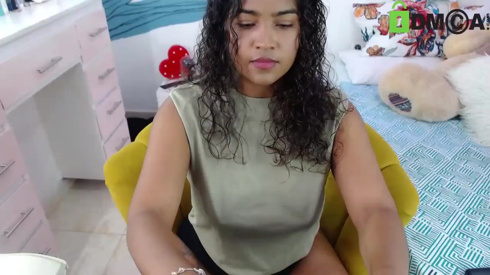Gallery image thumbnail from virginia_love's myfreecams stream on, 09/19/2023, 22:32 image 1 of 20