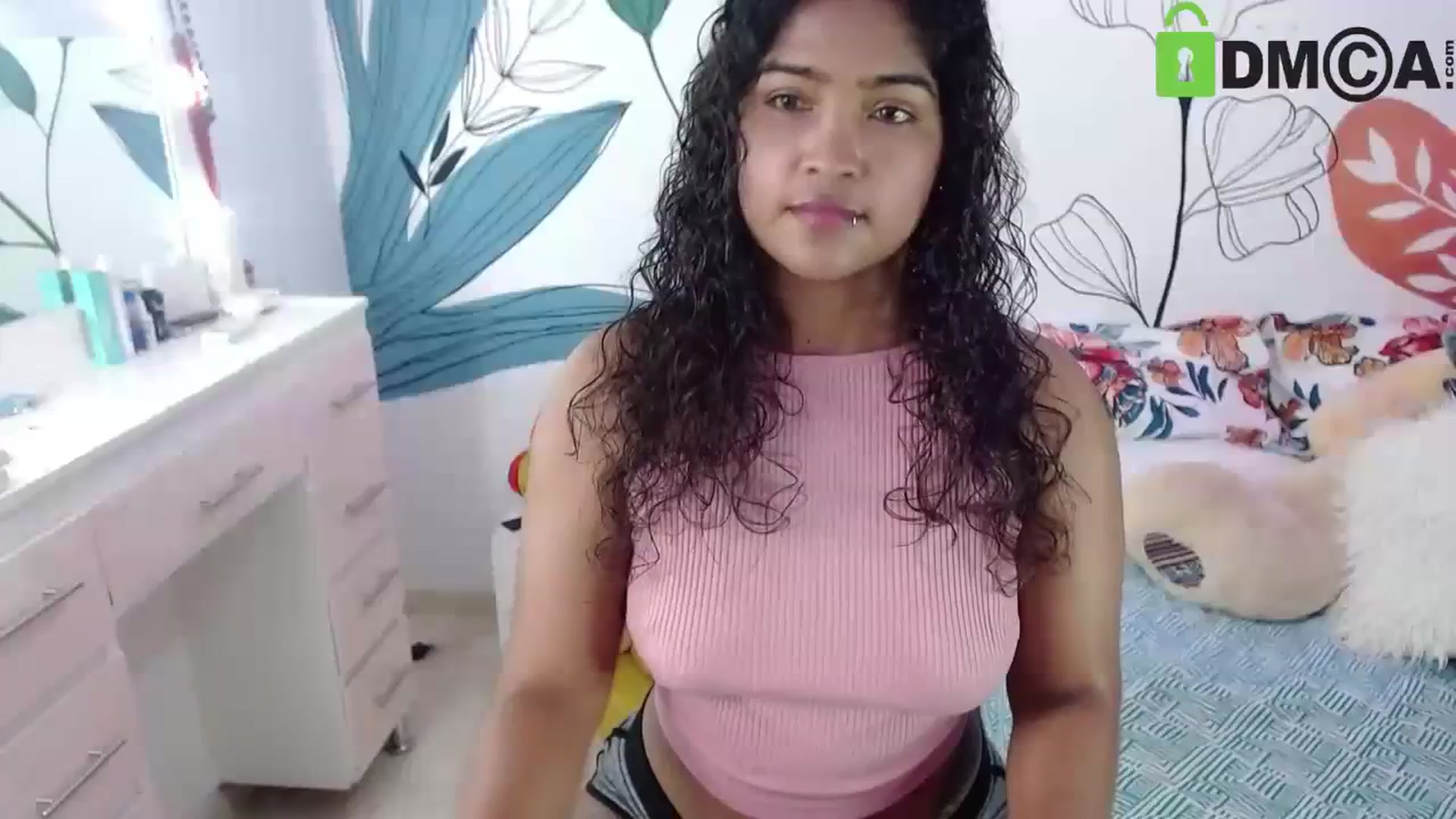 Gallery image thumbnail from virginia_love's myfreecams stream on, 09/26/2023, 21:42 image 10 of 20