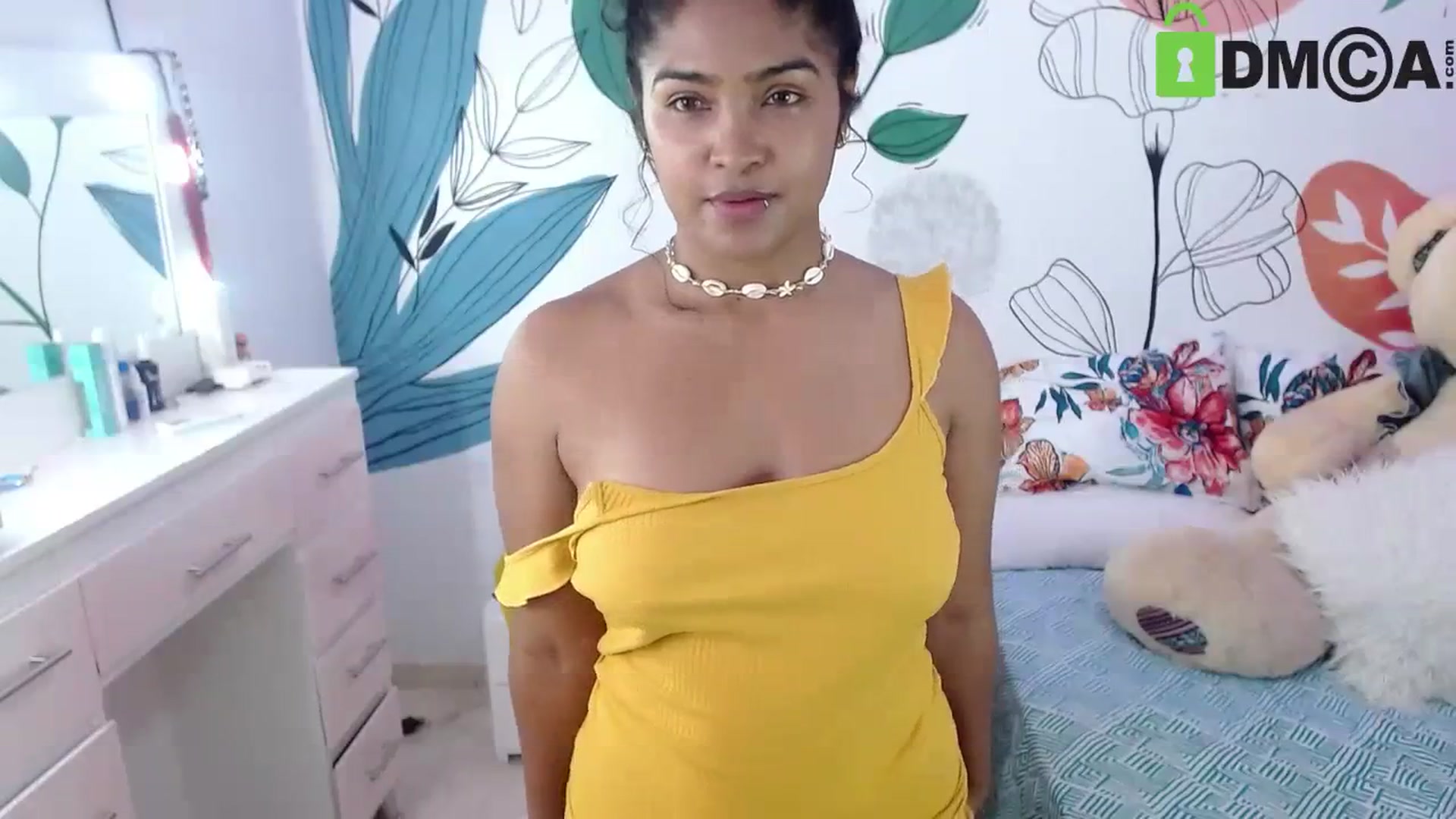 Gallery image thumbnail from virginia_love's myfreecams stream on, 09/27/2023, 21:49 image 19 of 20