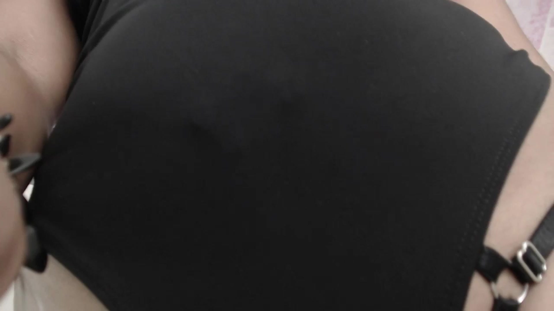 Gallery image thumbnail from virginia_love's myfreecams stream on, 10/19/2023, 22:24 image 10 of 20