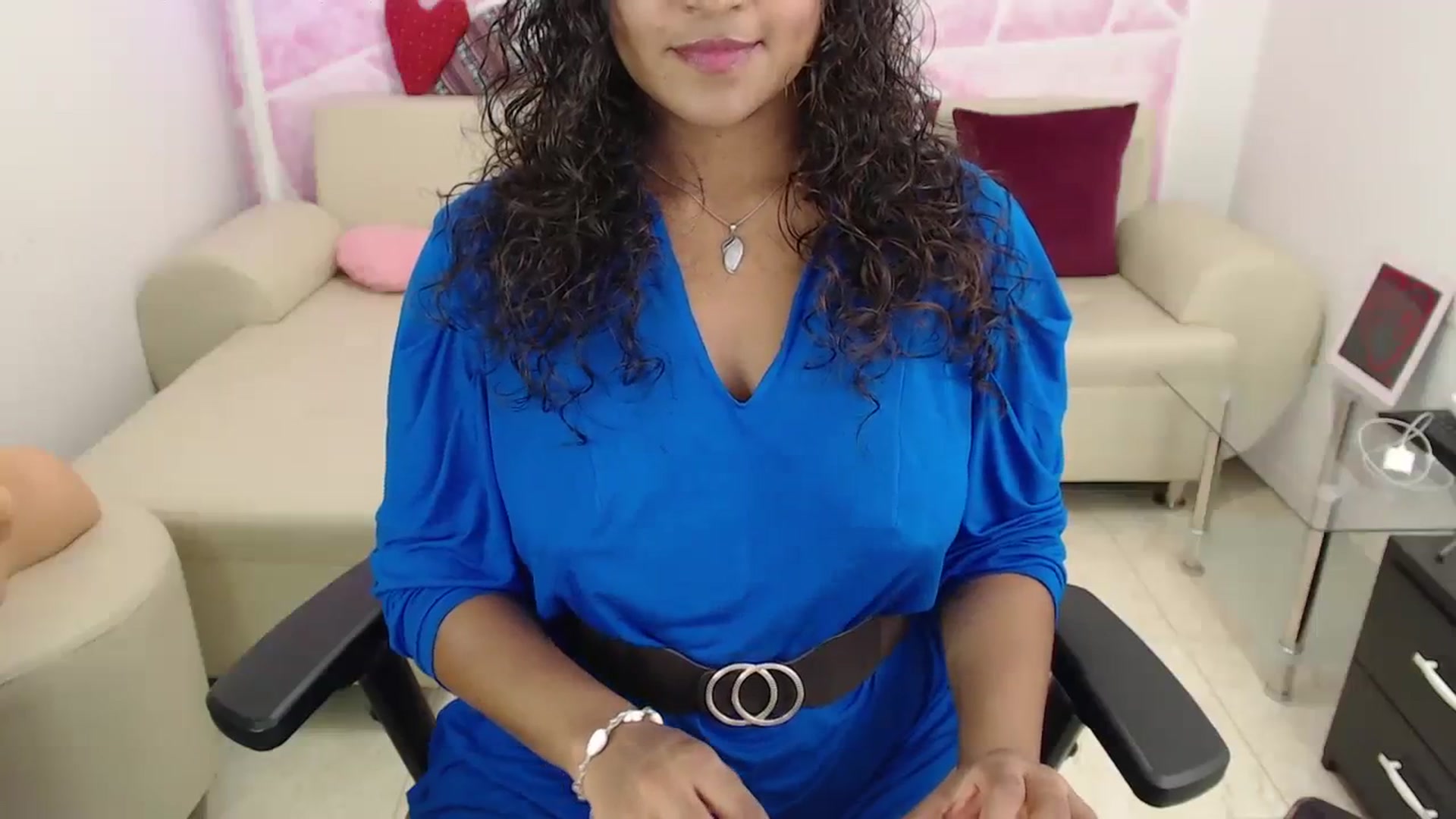 Gallery image thumbnail from virginia_love's myfreecams stream on, 11/03/2023, 21:07 image 15 of 20