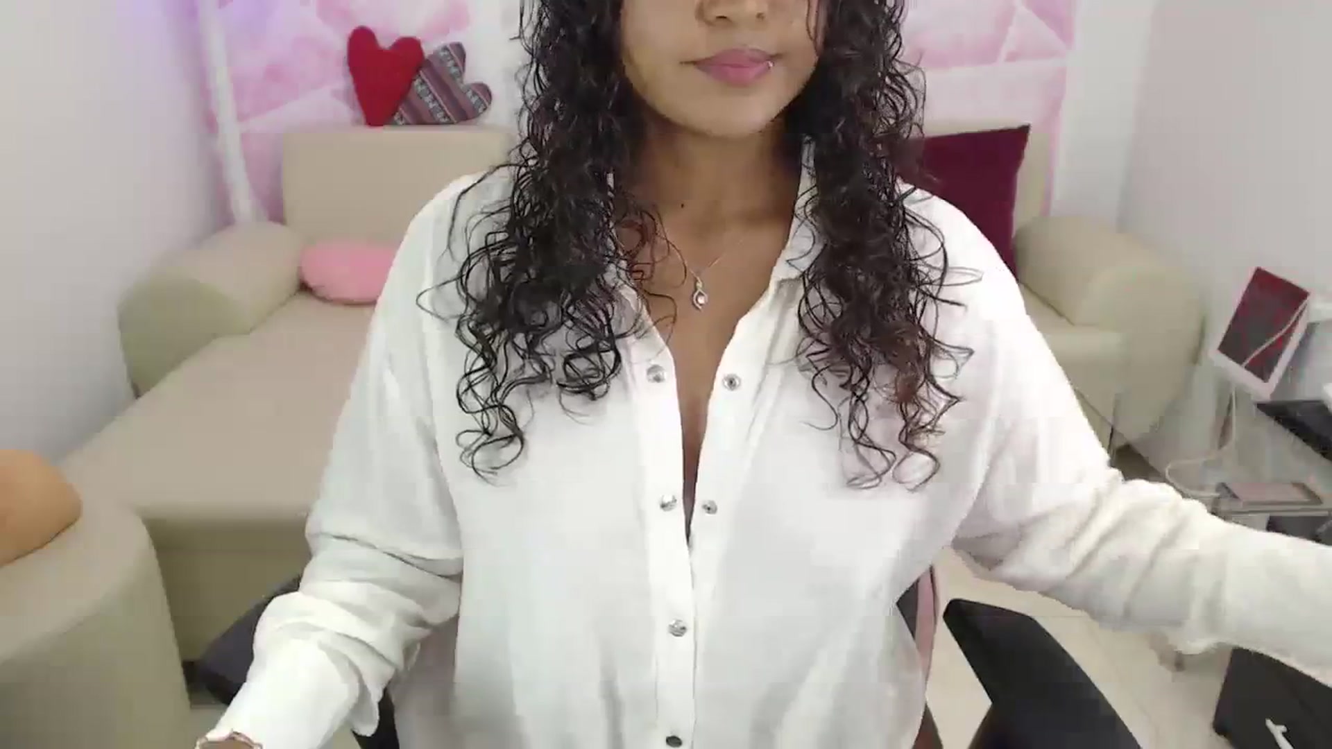 Gallery image thumbnail from virginia_love's myfreecams stream on, 11/12/2023, 19:42 image 9 of 20