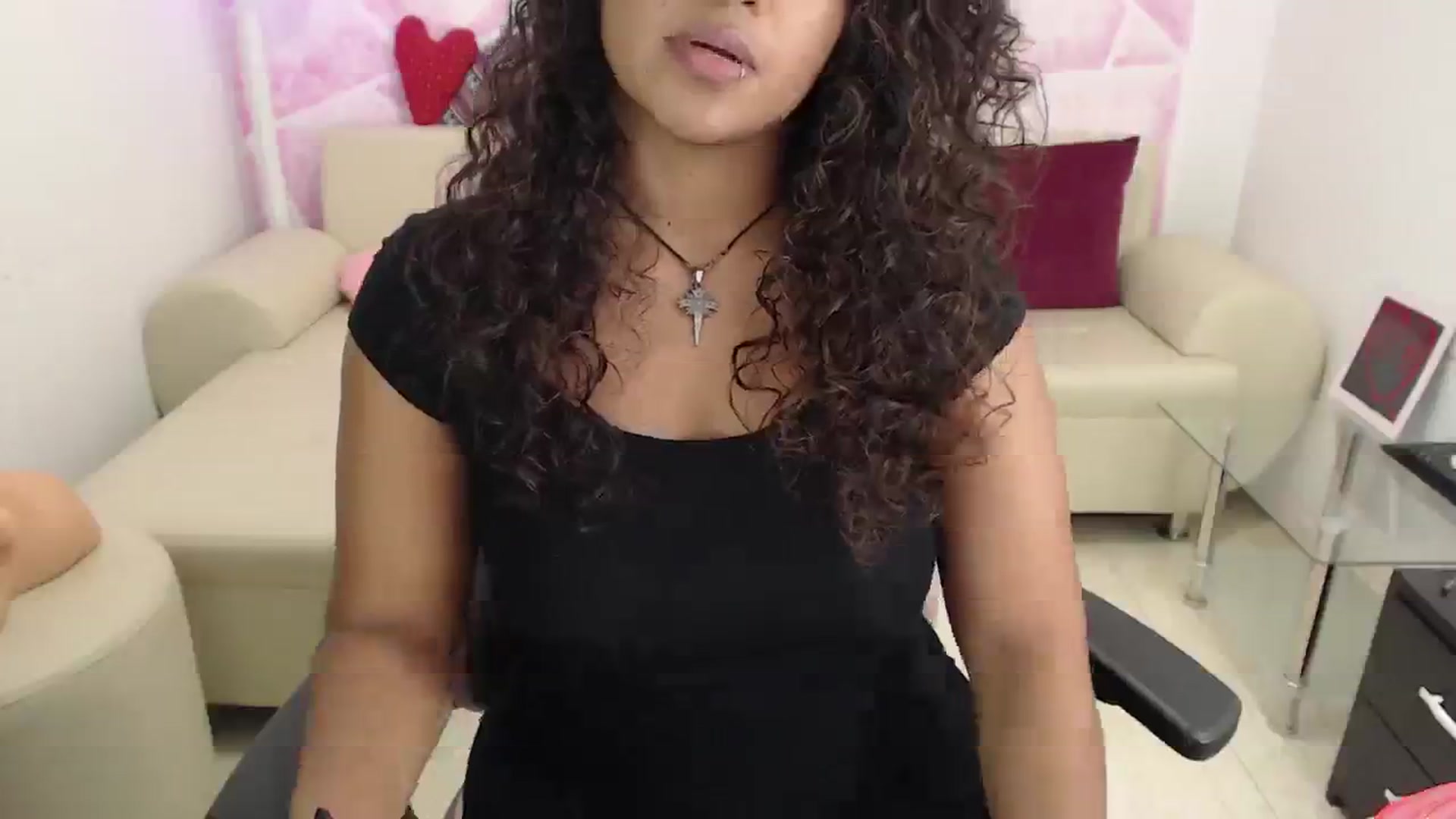 Gallery image thumbnail from virginia_love's myfreecams stream on, 11/13/2023, 20:59 image 3 of 20