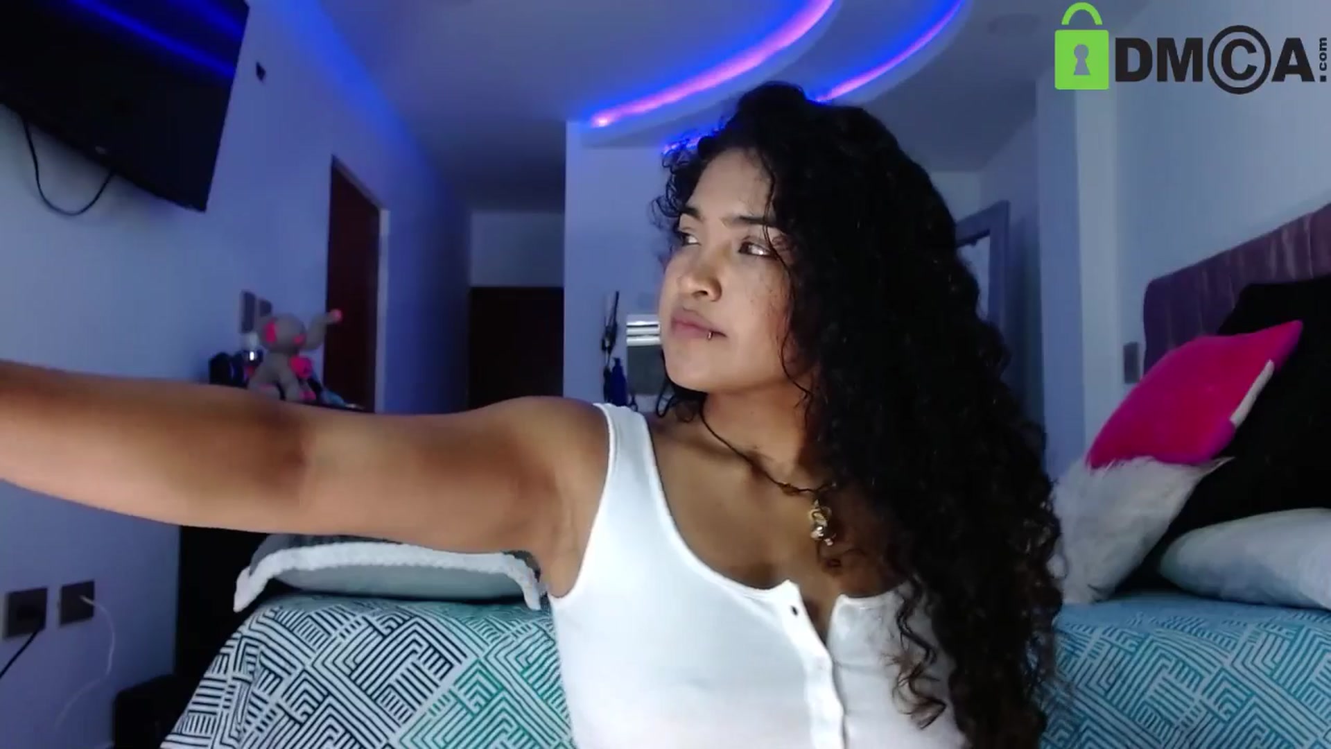 Gallery image thumbnail from virginia_love's myfreecams stream on, 09/14/2025, 01:31 image 2 of 20