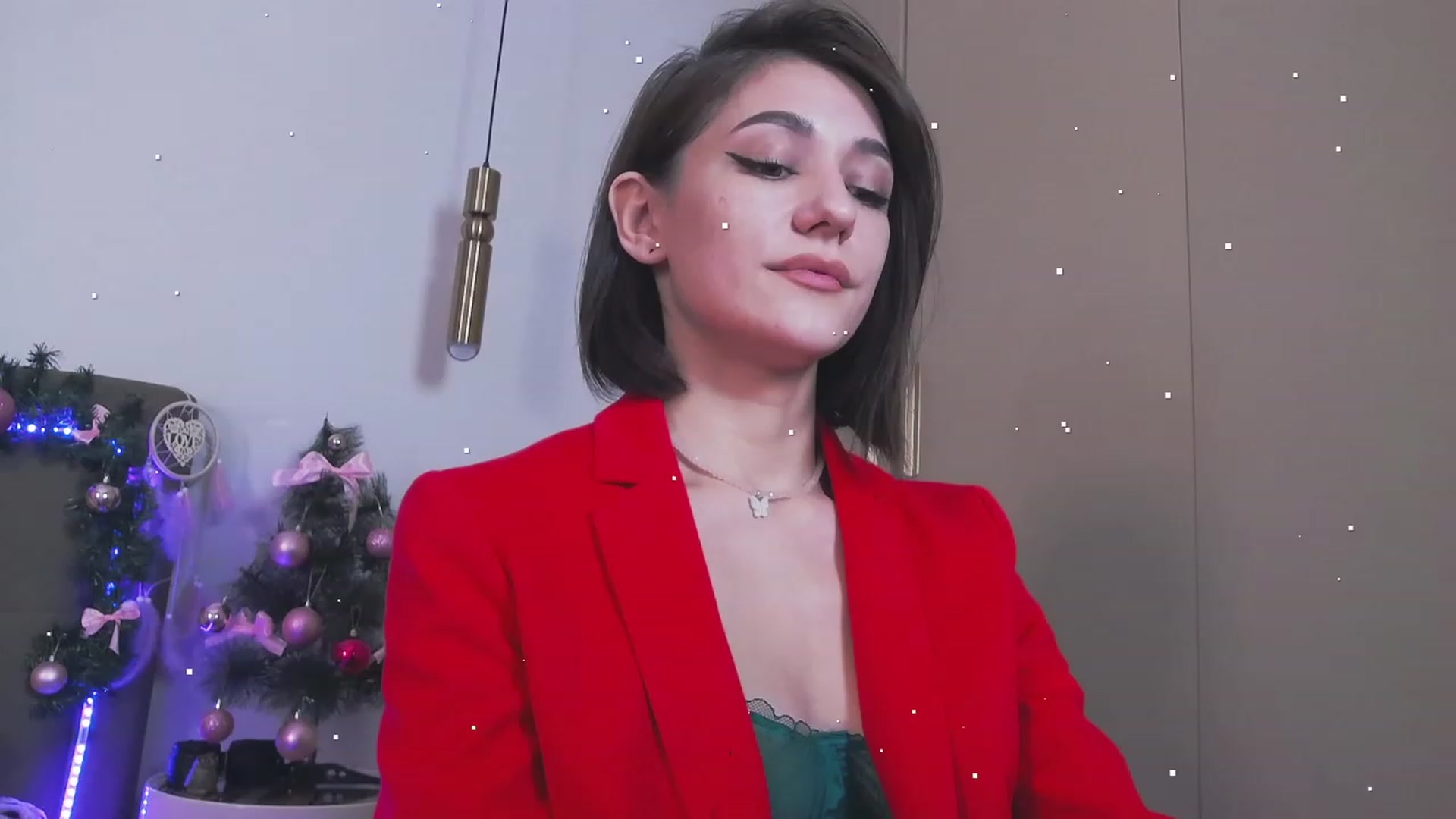 Gallery image thumbnail from vnllyugourtt's myfreecams stream on, 01/02/2023, 10:20 image 4 of 20