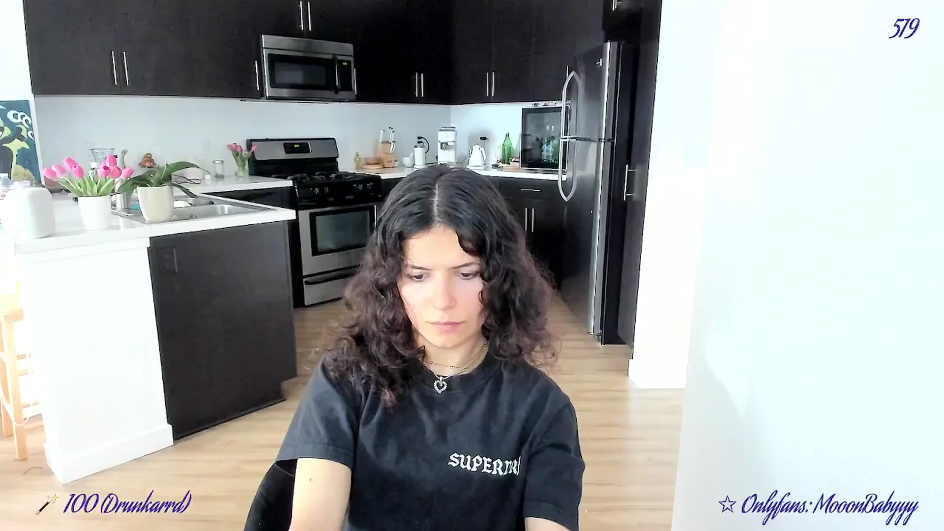 Gallery image thumbnail from vroom's myfreecams stream on, 04/26/2025, 22:49 image 20 of 20
