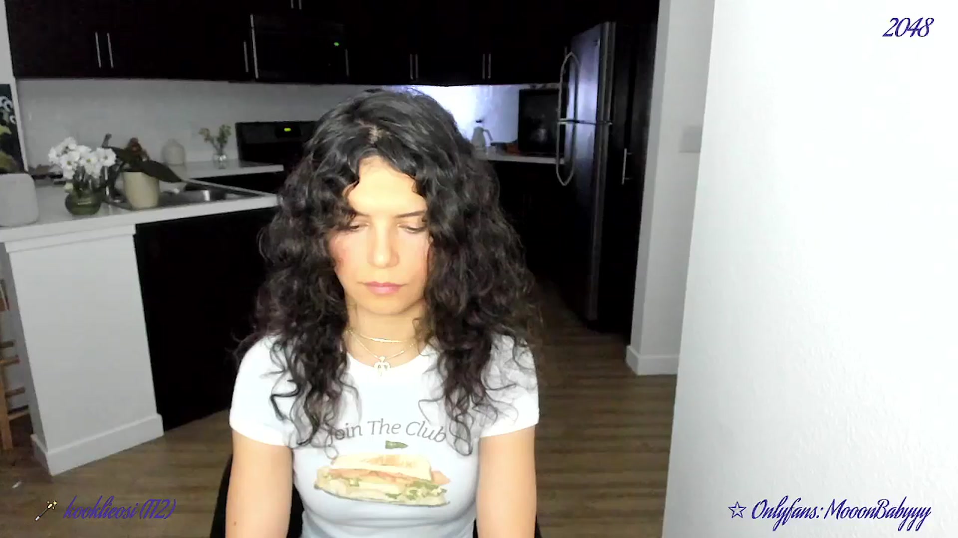 Gallery image thumbnail from vroom's myfreecams stream on, 05/02/2025, 05:56 image 8 of 20