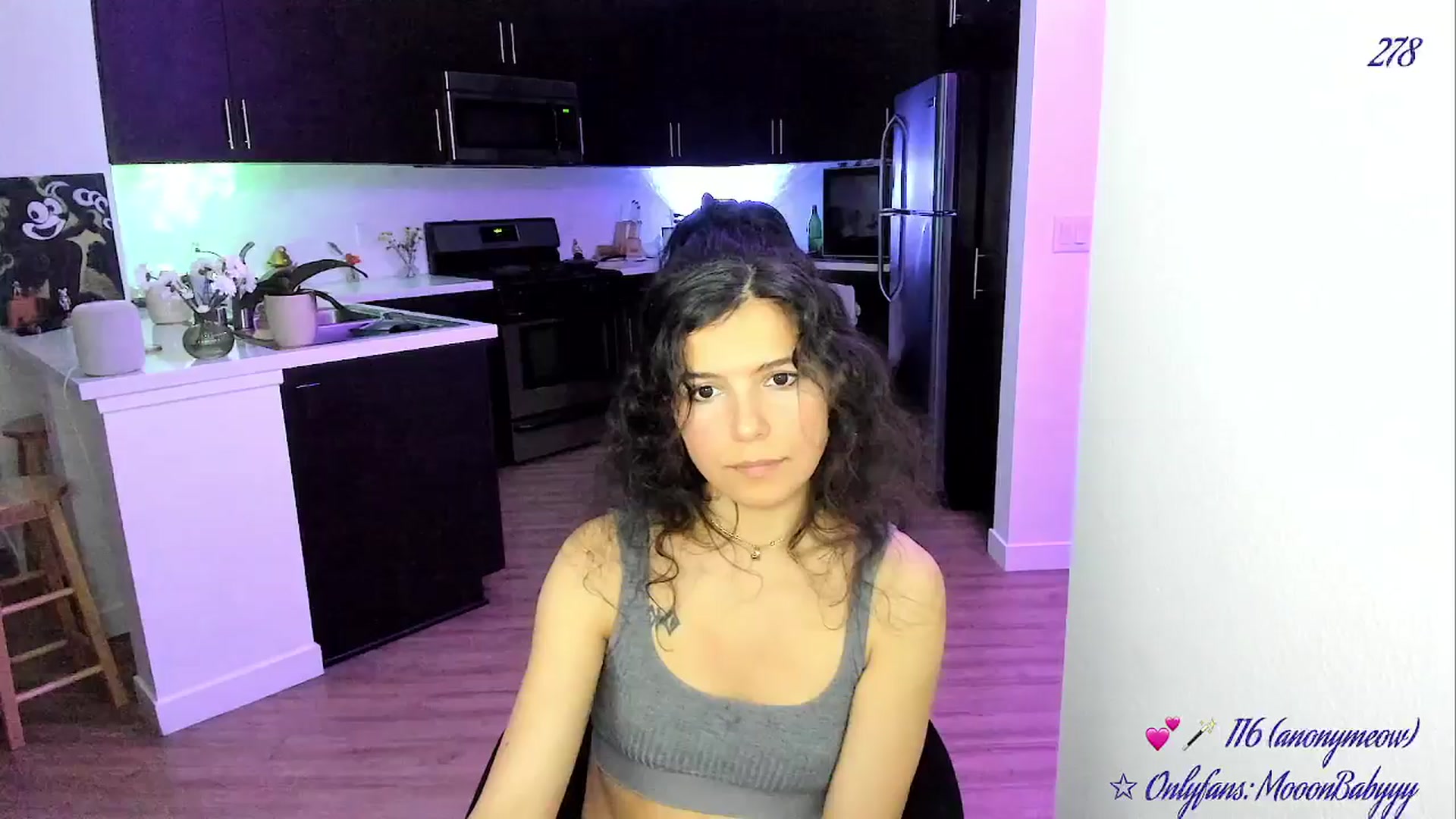 Gallery image thumbnail from vroom's myfreecams stream on, 05/07/2025, 05:12 image 5 of 20
