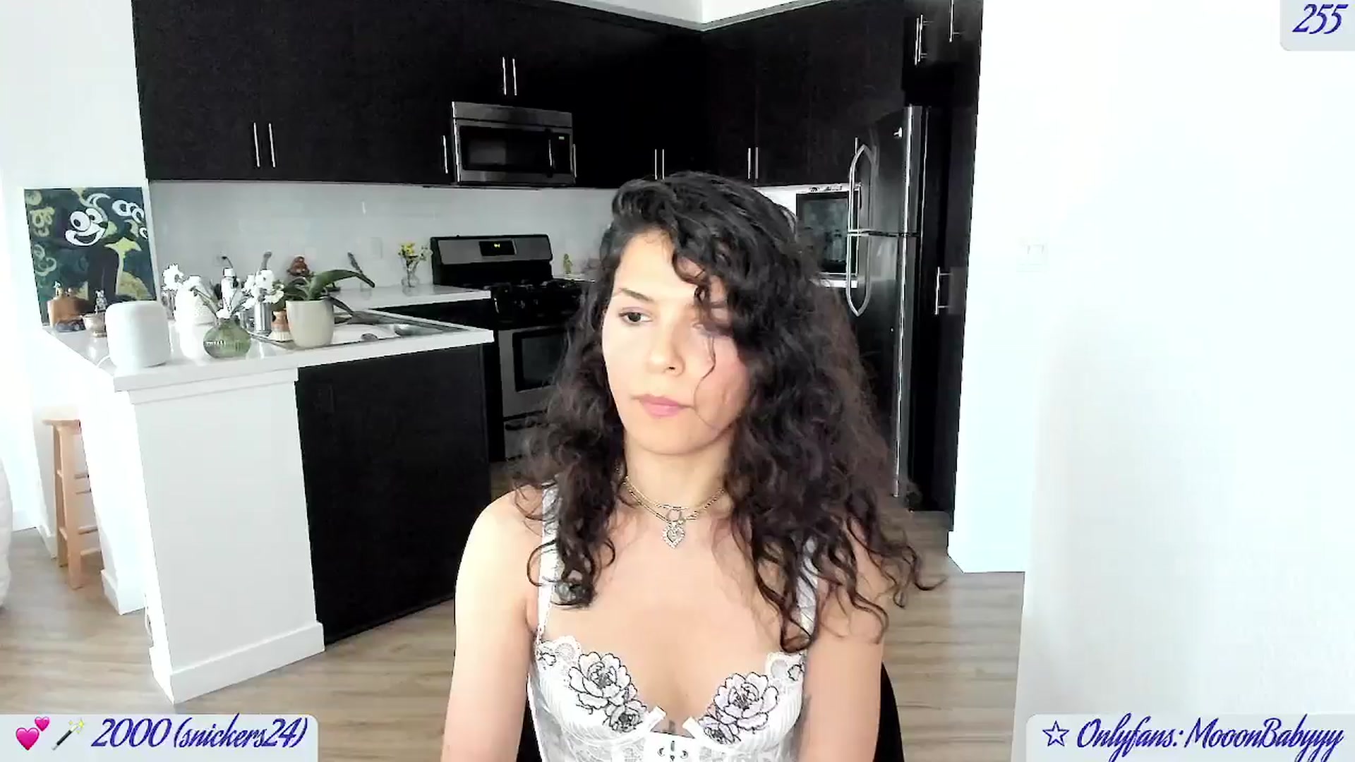 Gallery image thumbnail from vroom's myfreecams stream on, 05/10/2025, 06:01 image 1 of 20