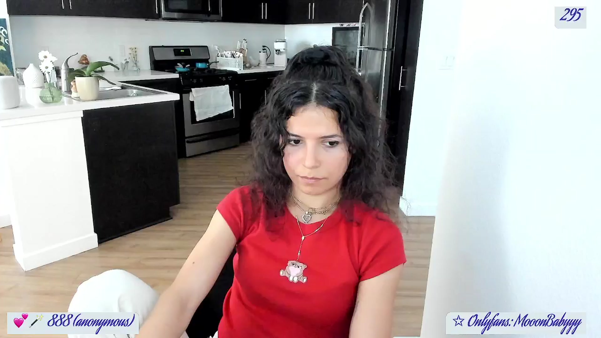 Gallery image thumbnail from vroom's myfreecams stream on, 05/12/2025, 03:38 image 5 of 20