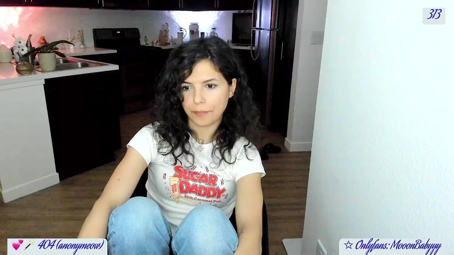 Gallery image thumbnail from vroom's myfreecams stream on, 05/13/2025, 04:49 image 20 of 20