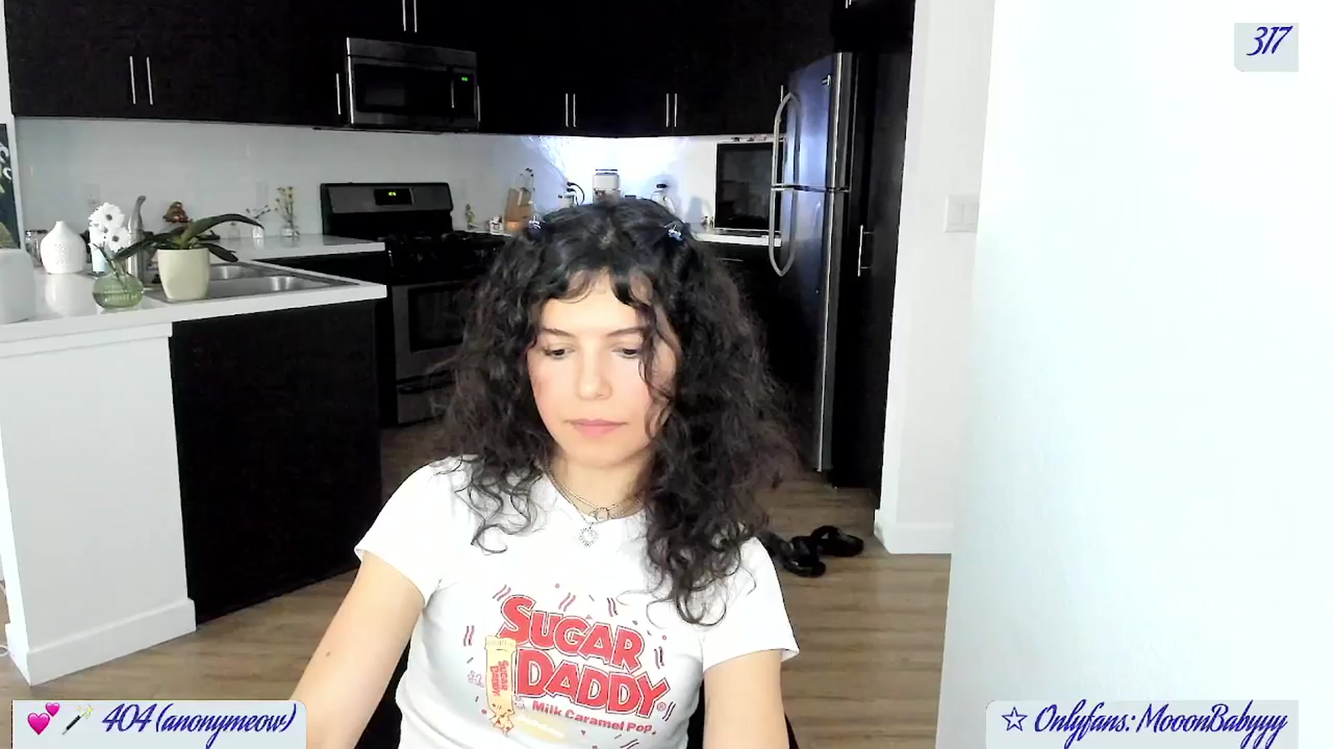 Gallery image thumbnail from vroom's myfreecams stream on, 05/13/2025, 04:49 image 7 of 20