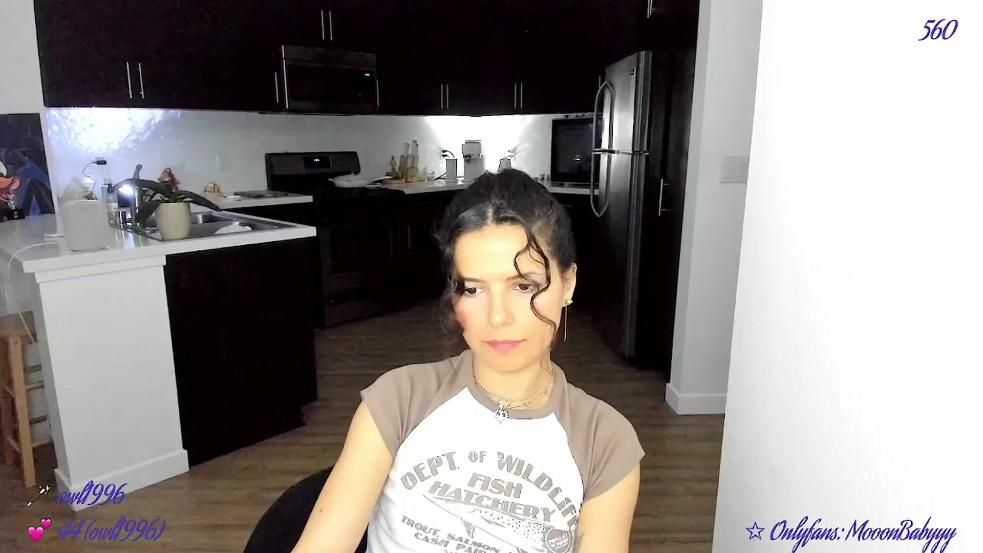 Gallery image thumbnail from vroom's myfreecams stream on, 05/24/2025, 06:05 image 3 of 20