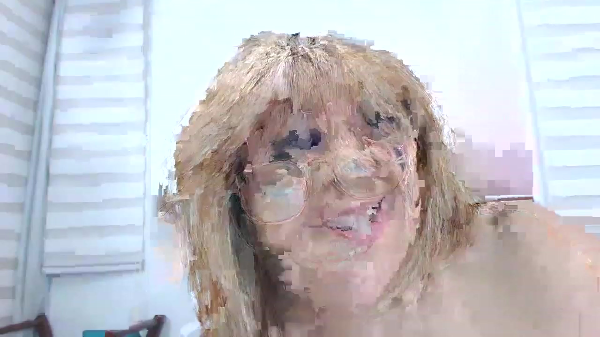 Gallery image thumbnail from wackycharm's myfreecams stream on, 07/19/2023, 24:41 image 18 of 20