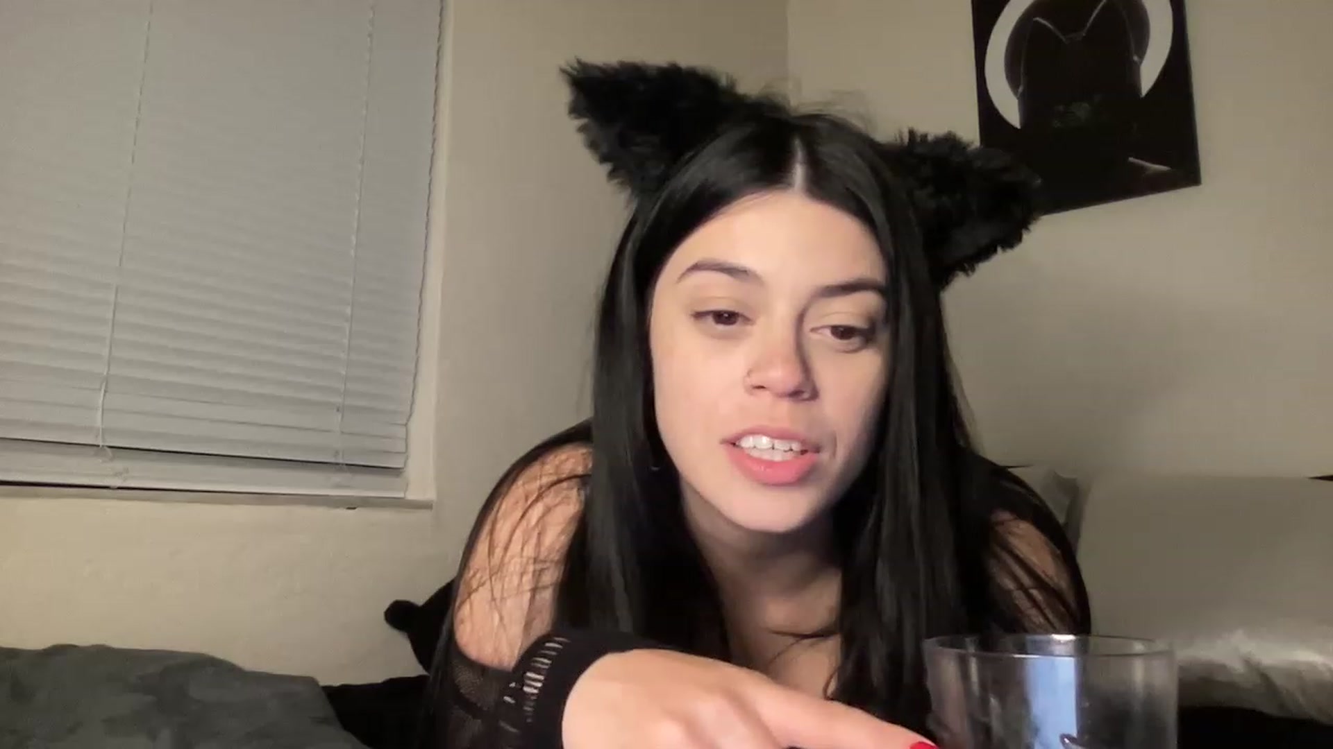 Gallery image thumbnail from waifujennaa's myfreecams stream on, 11/19/2022, 05:23 image 14 of 20