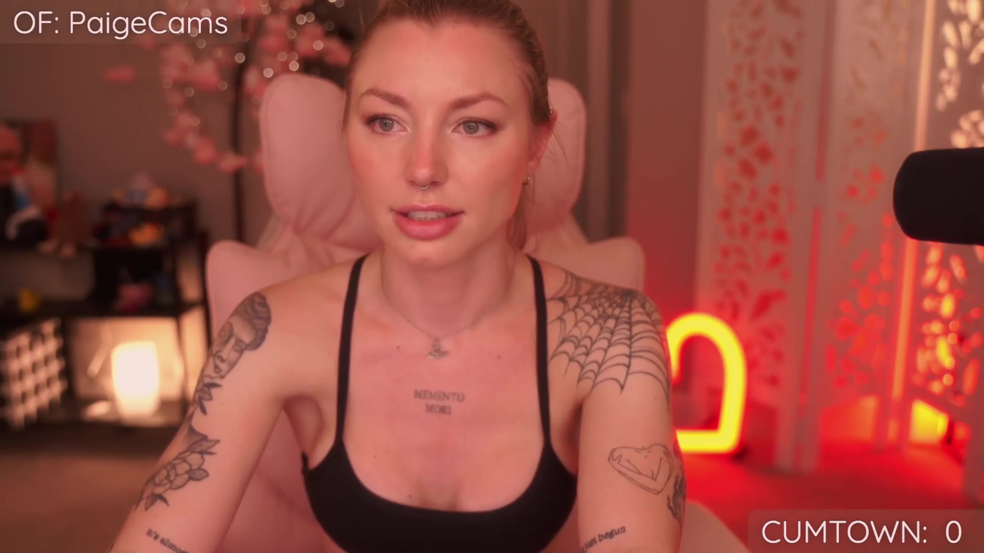 Gallery image thumbnail from wannabeMILF's myfreecams stream on, 06/26/2026, 04:11 image 19 of 20