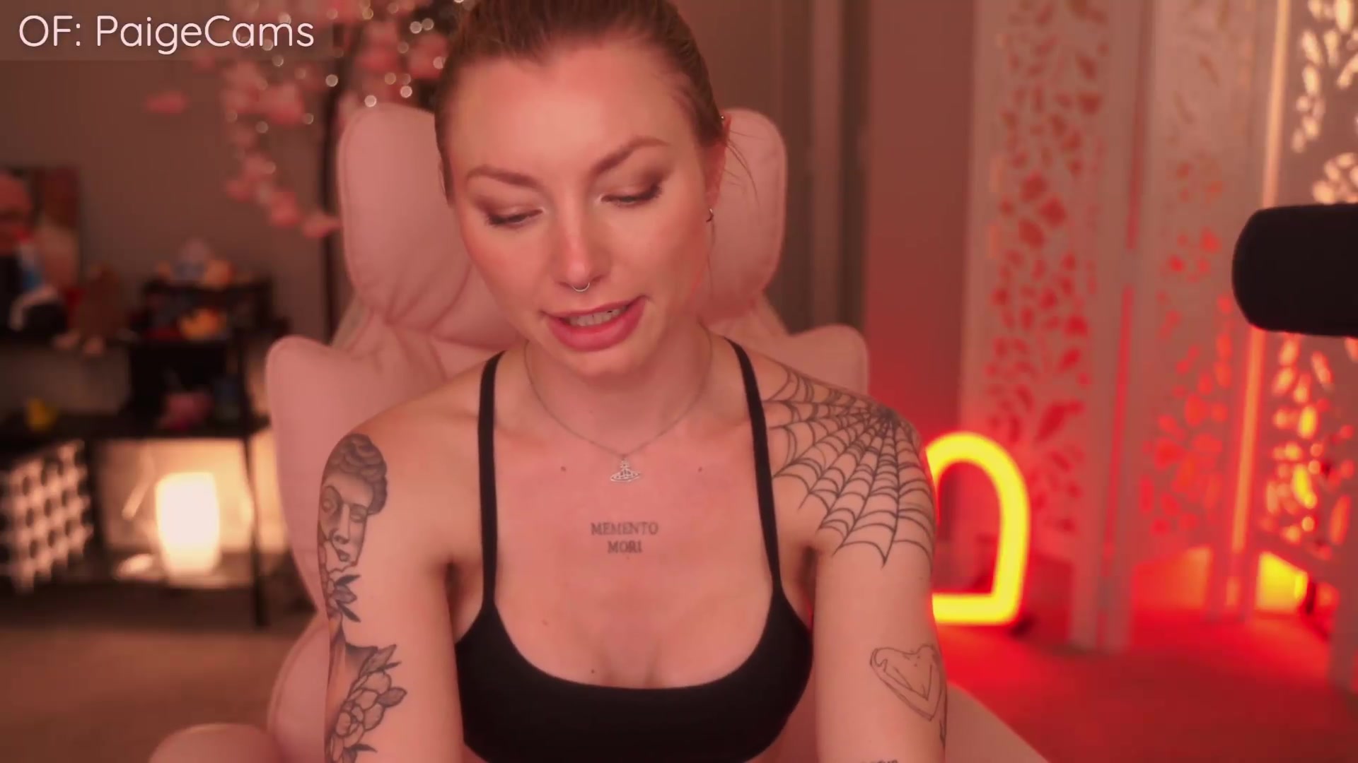 Gallery image thumbnail from wannabeMILF's myfreecams stream on, 06/26/2026, 04:11 image 20 of 20