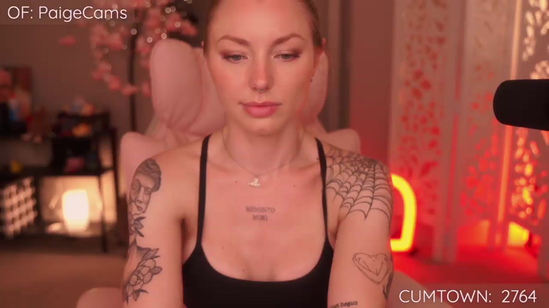 Gallery image thumbnail from wannabeMILF's myfreecams stream on, 06/26/2026, 04:11 image 12 of 20