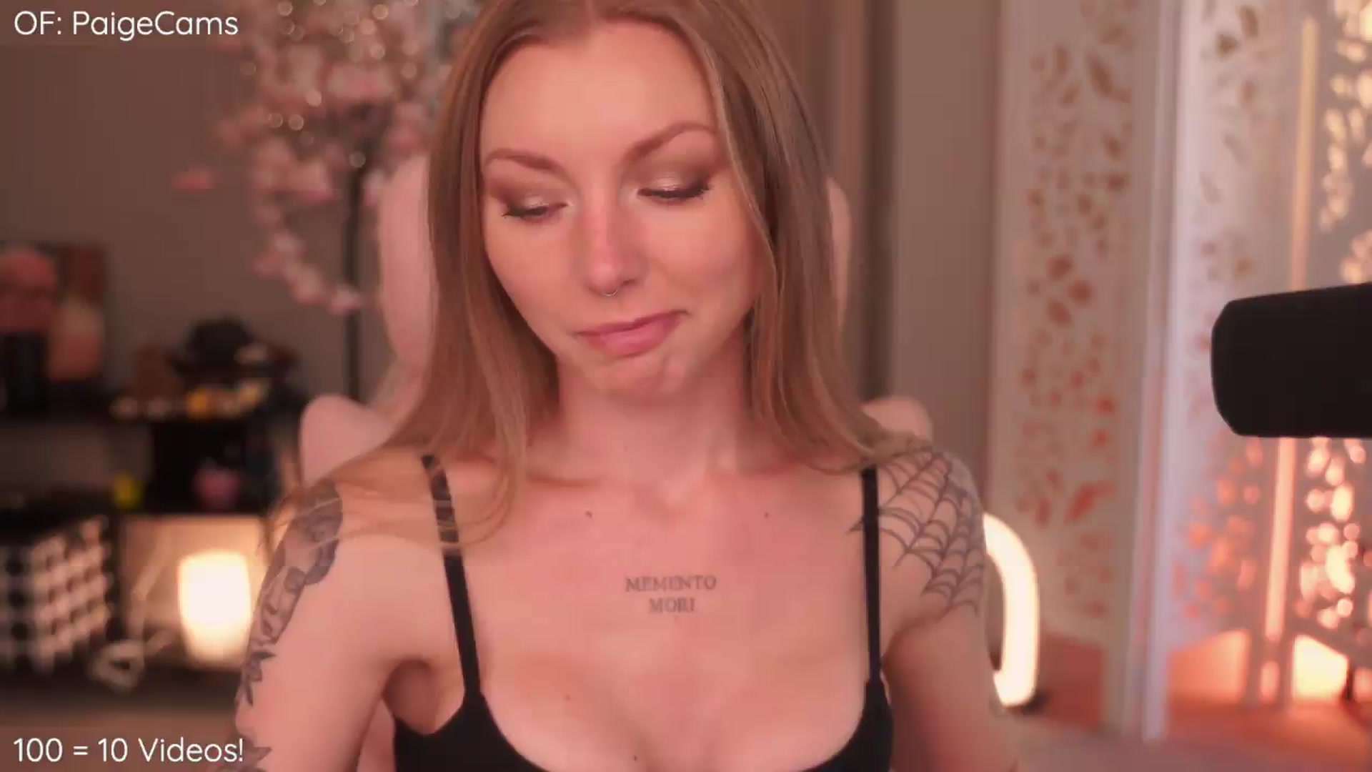 Gallery image thumbnail from wannabeMILF's myfreecams stream on, 08/25/2026, 23:53 image 13 of 20