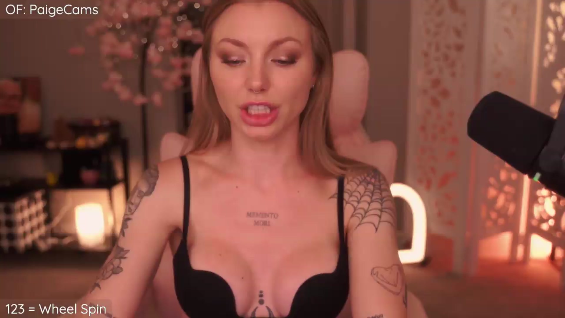 Gallery image thumbnail from wannabeMILF's myfreecams stream on, 08/30/2026, 02:44 image 5 of 20