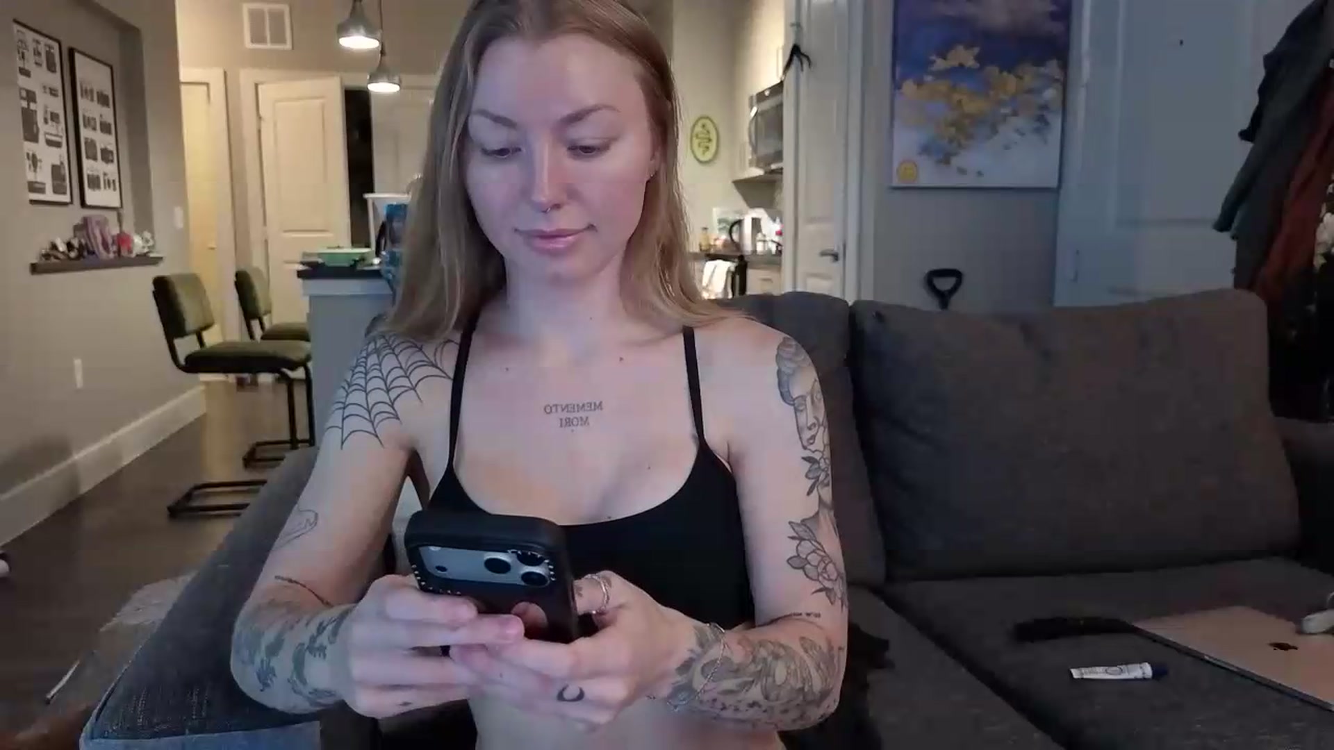 Gallery image thumbnail from wannabeMILF's myfreecams stream on, 09/02/2026, 24:29 image 14 of 20