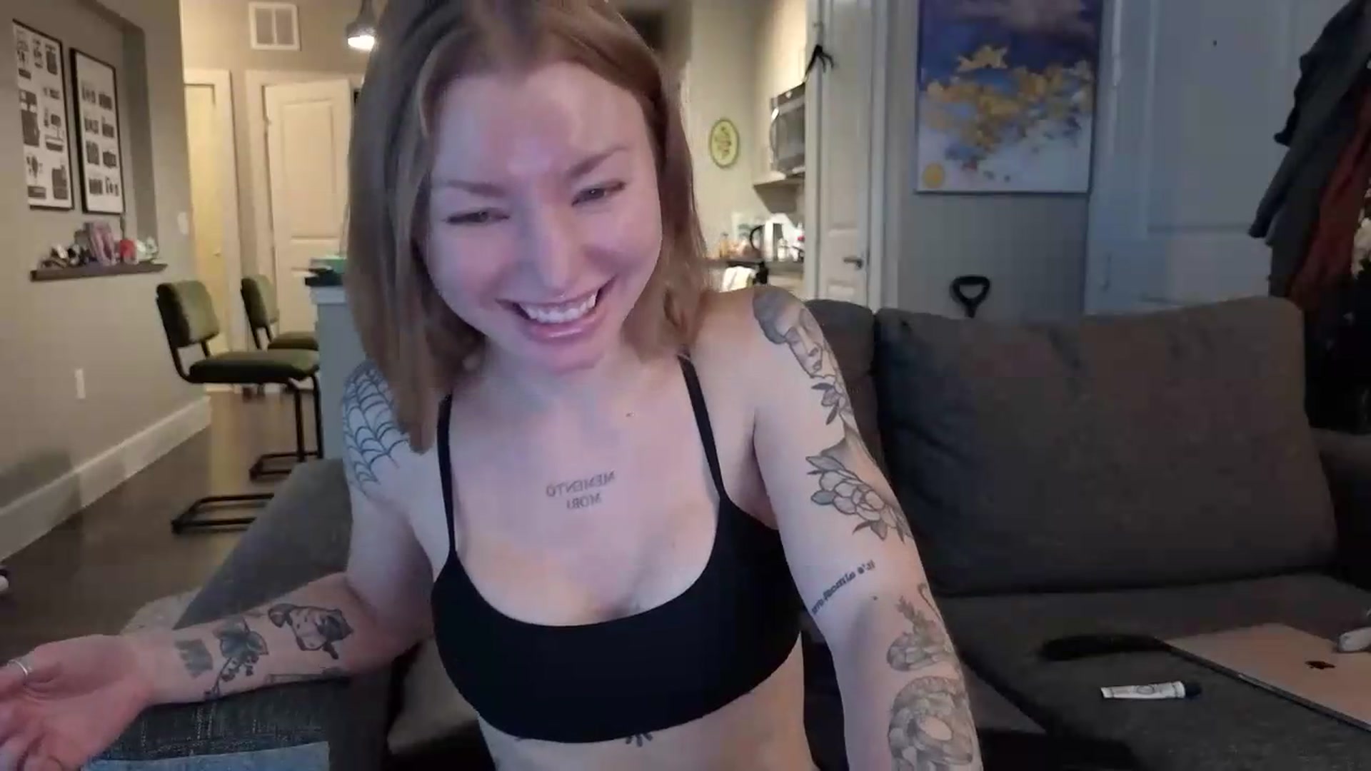Gallery image thumbnail from wannabeMILF's myfreecams stream on, 09/02/2026, 24:29 image 16 of 20