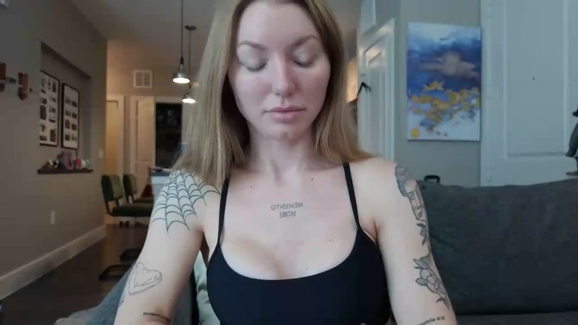 Gallery image thumbnail from wannabeMILF's myfreecams stream on, 09/02/2026, 20:12 image 6 of 20