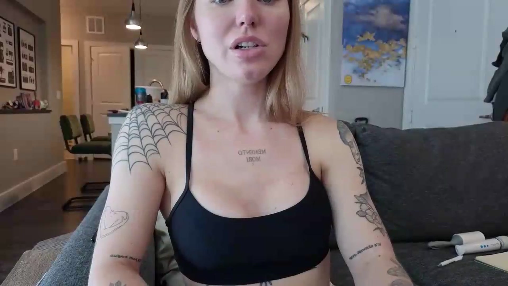 Gallery image thumbnail from wannabeMILF's myfreecams stream on, 09/02/2026, 21:43 image 16 of 20