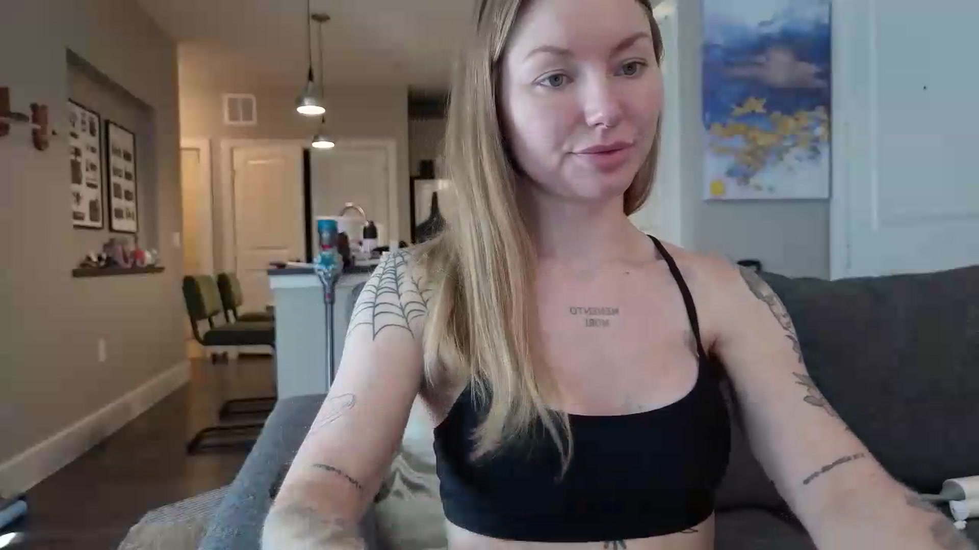 Gallery image thumbnail from wannabeMILF's myfreecams stream on, 09/02/2026, 22:16 image 2 of 20