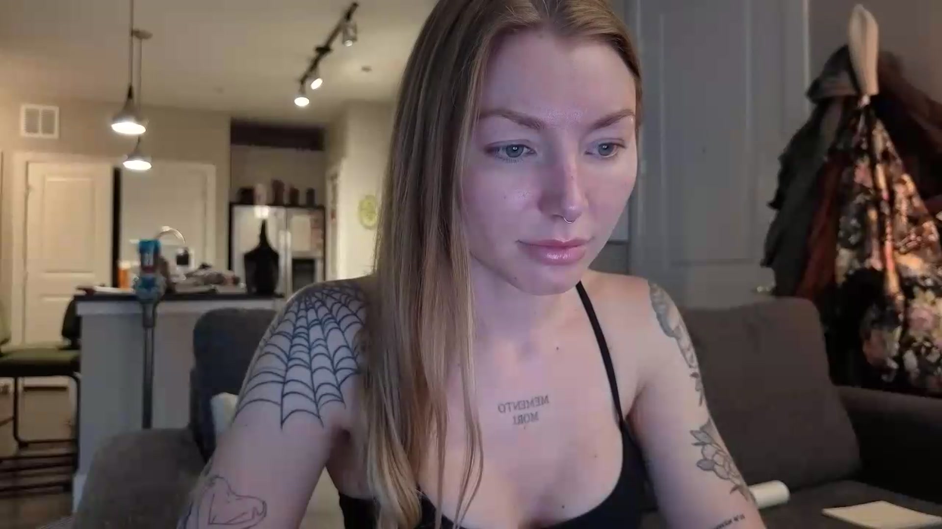 Gallery image thumbnail from wannabeMILF's myfreecams stream on, 09/03/2026, 01:20 image 11 of 20