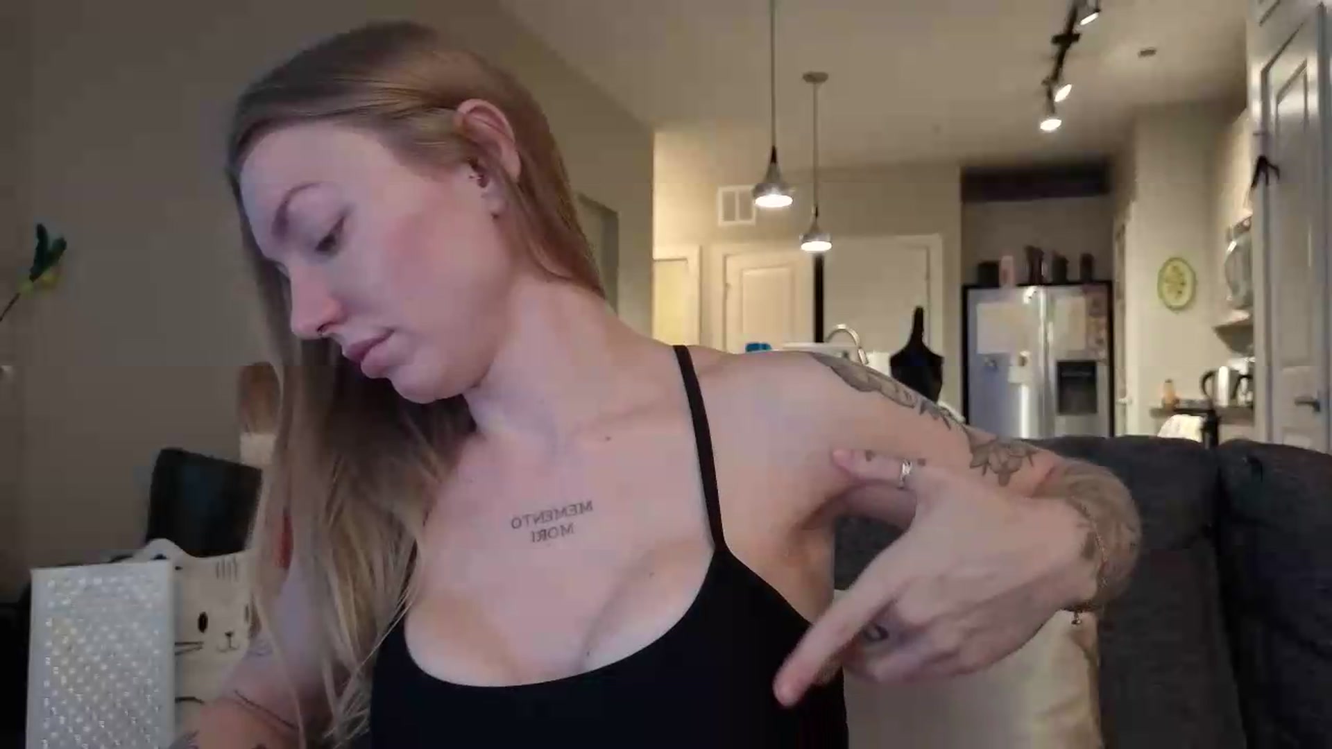 Gallery image thumbnail from wannabeMILF's myfreecams stream on, 09/03/2026, 01:20 image 10 of 20