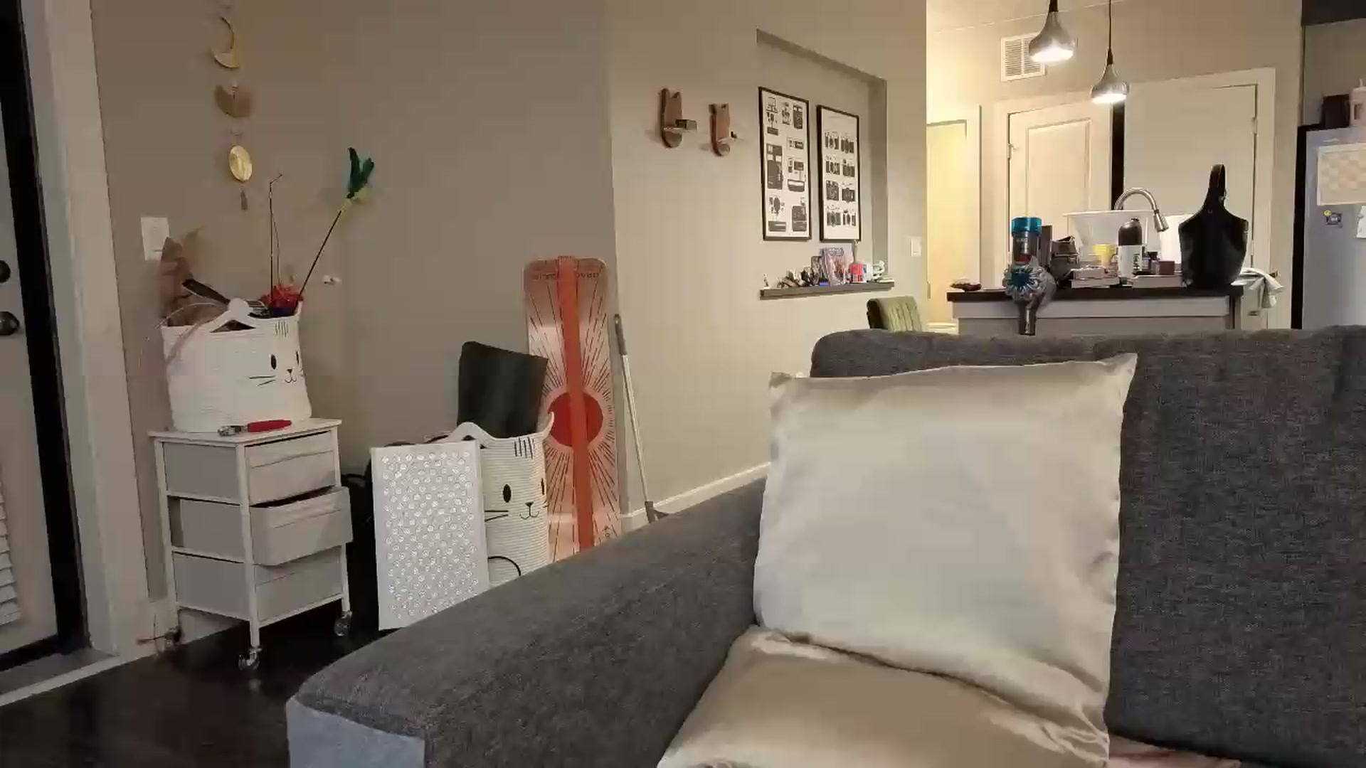 Gallery image thumbnail from wannabeMILF's myfreecams stream on, 09/03/2026, 03:56 image 1 of 20
