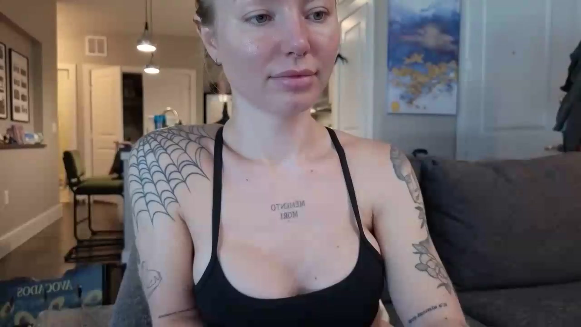 Gallery image thumbnail from wannabeMILF's myfreecams stream on, 09/03/2026, 17:43 image 12 of 20