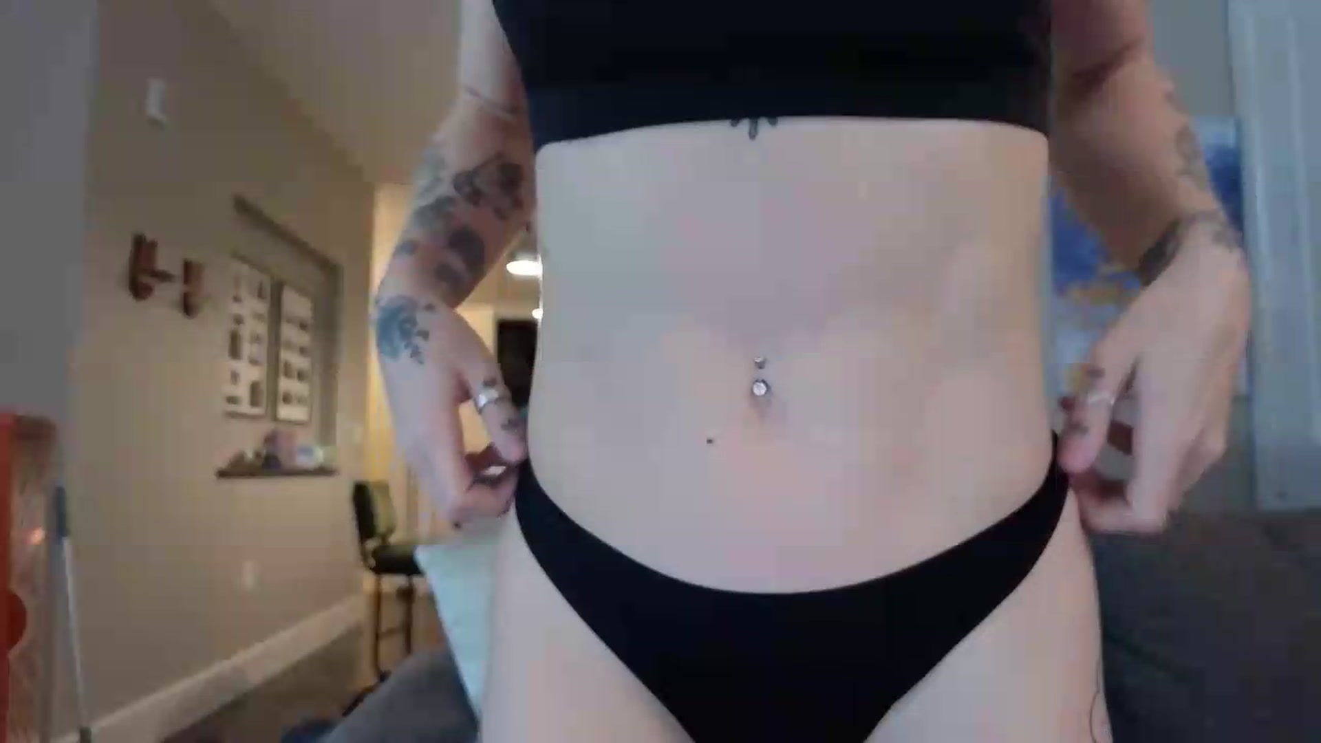 Gallery image thumbnail from wannabeMILF's myfreecams stream on, 09/03/2026, 17:43 image 19 of 20