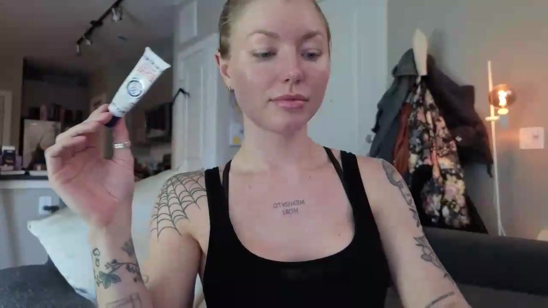 Gallery image thumbnail from wannabeMILF's myfreecams stream on, 09/04/2026, 24:31 image 4 of 20
