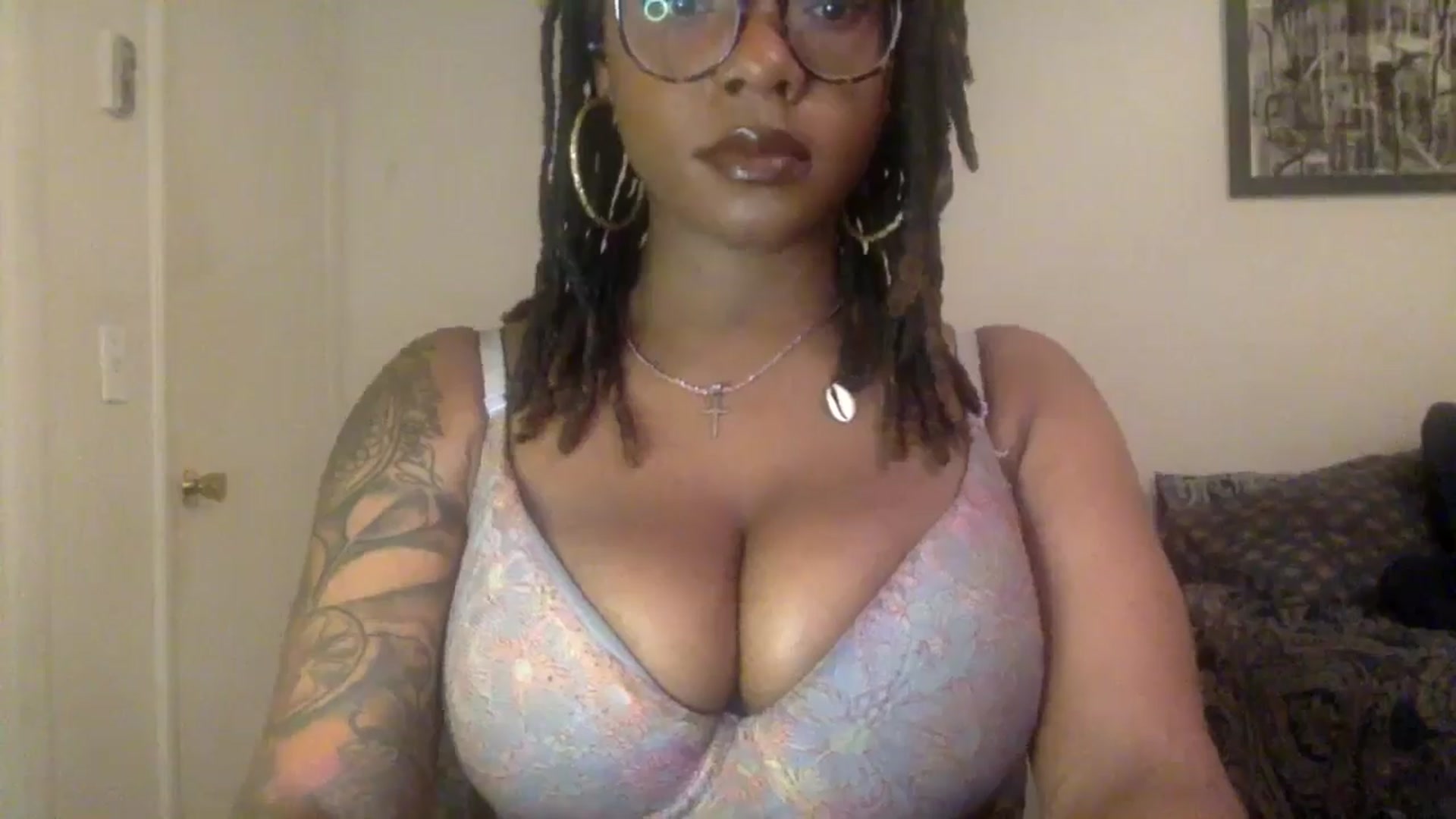 Gallery image thumbnail from warmhoney888's myfreecams stream on, 11/11/2024, 14:09 image 8 of 20
