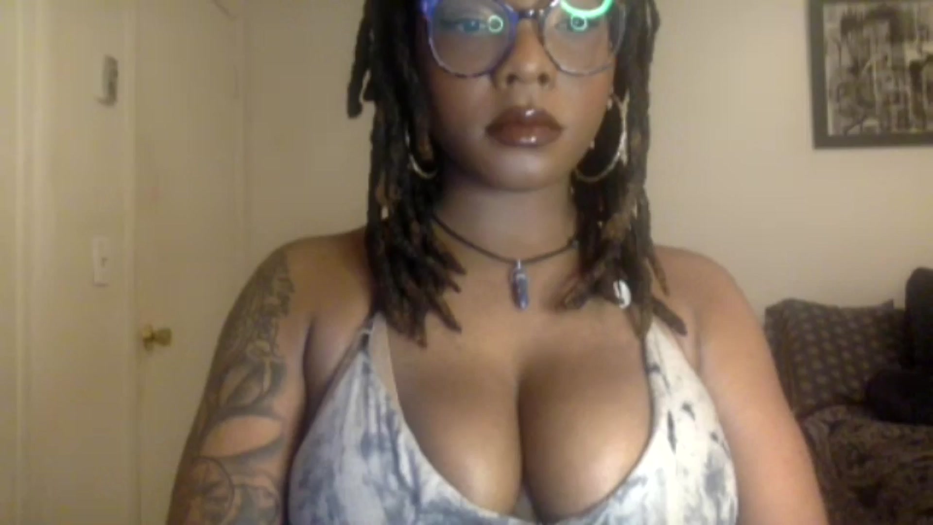 Gallery image thumbnail from warmhoney888's myfreecams stream on, 11/30/2024, 07:20 image 20 of 20