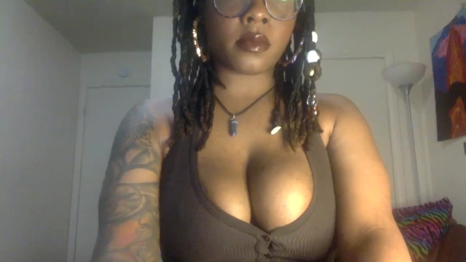 Gallery image thumbnail from warmhoney888's myfreecams stream on, 01/24/2025, 11:38 image 7 of 20
