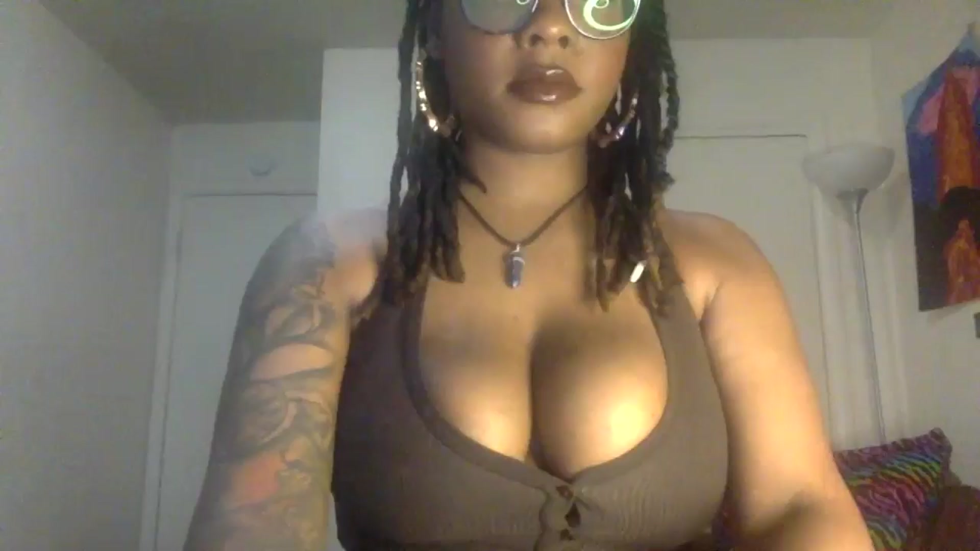 Gallery image thumbnail from warmhoney888's myfreecams stream on, 01/24/2025, 11:38 image 1 of 20