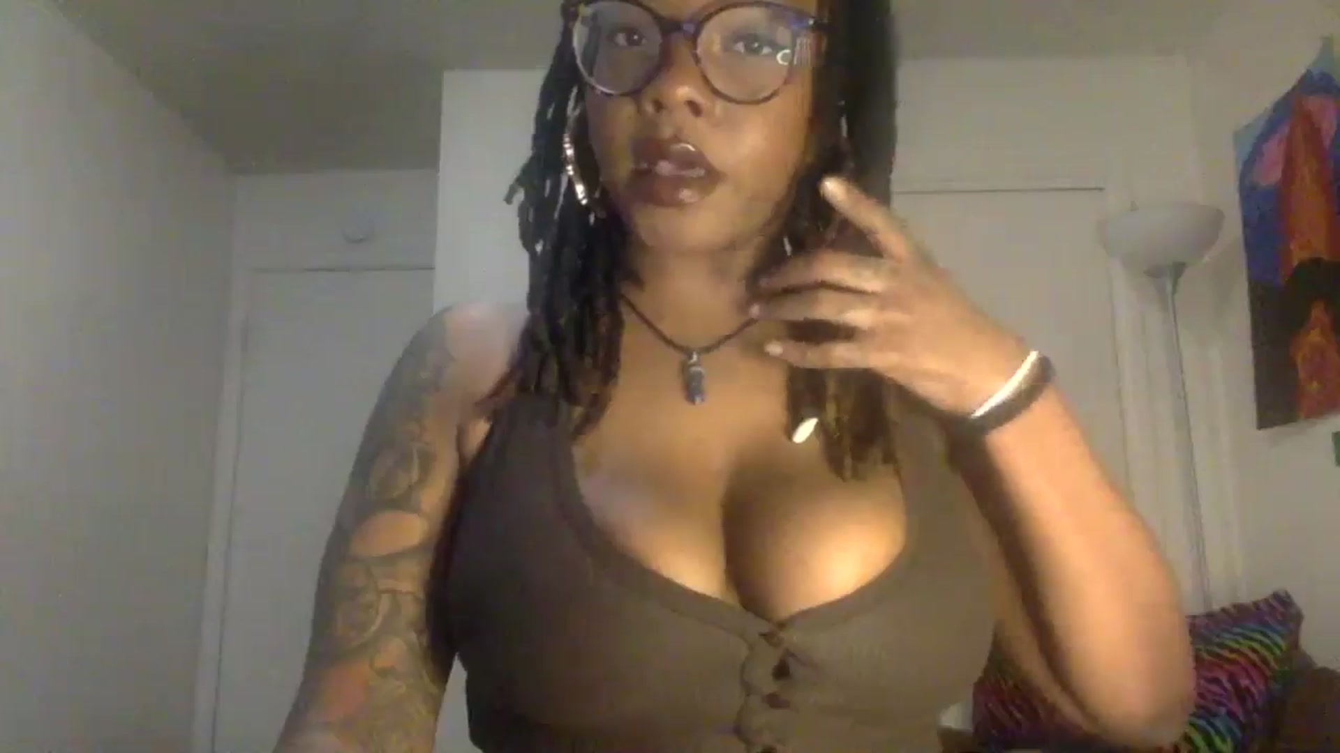 Gallery image thumbnail from warmhoney888's myfreecams stream on, 01/24/2025, 11:38 image 4 of 20