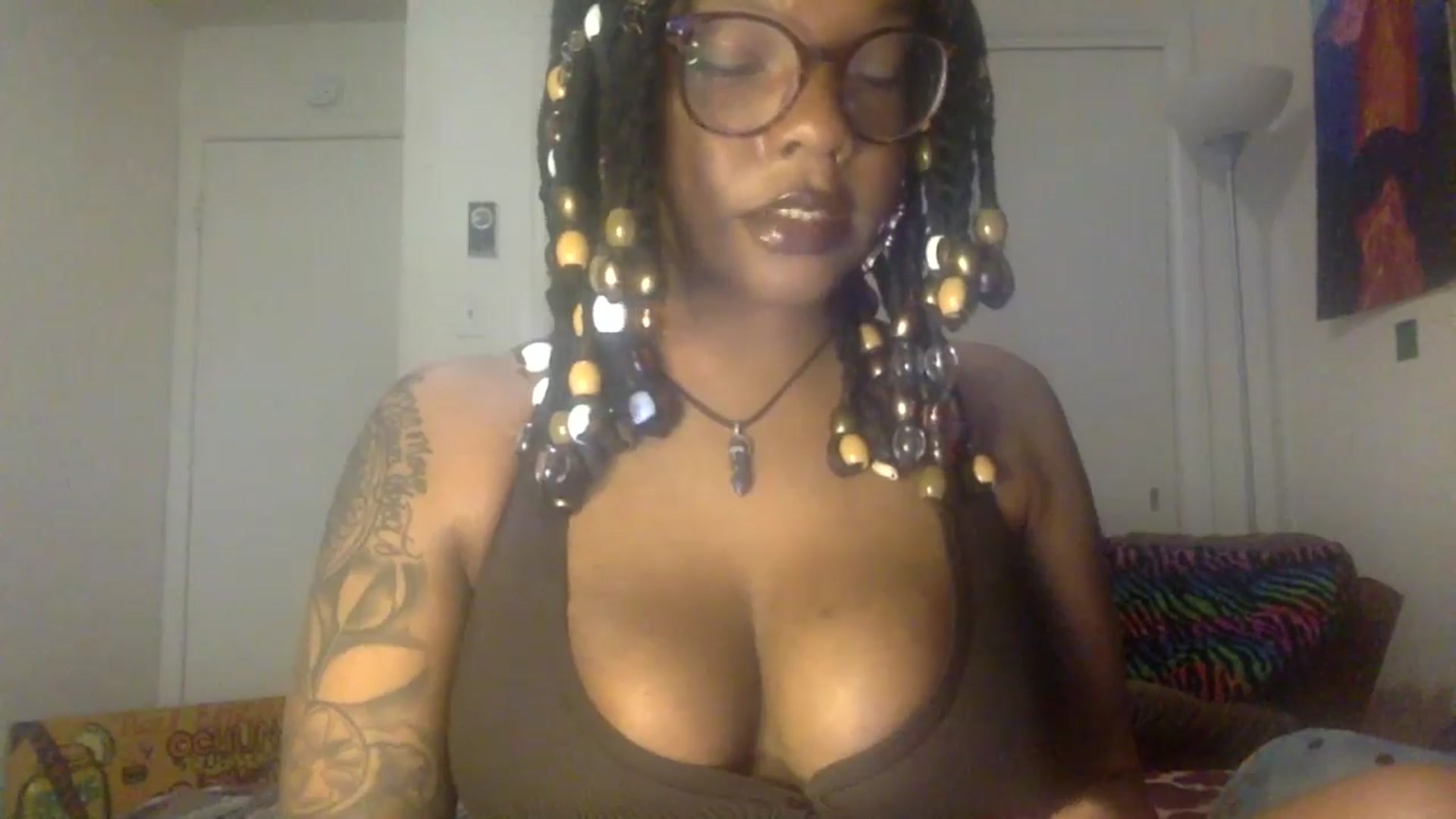 Gallery image thumbnail from warmhoney888's myfreecams stream on, 01/28/2025, 09:32 image 12 of 20