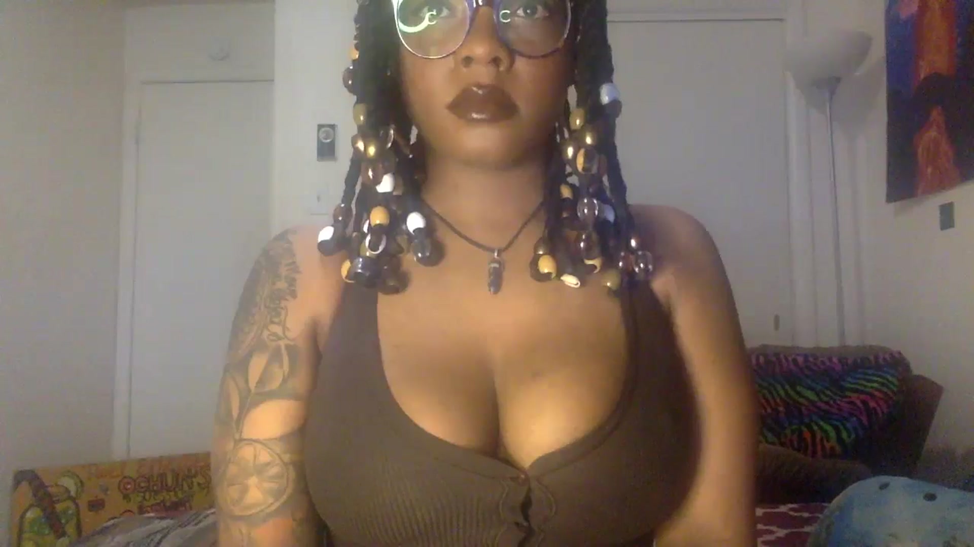 Gallery image thumbnail from warmhoney888's myfreecams stream on, 01/28/2025, 09:32 image 4 of 20