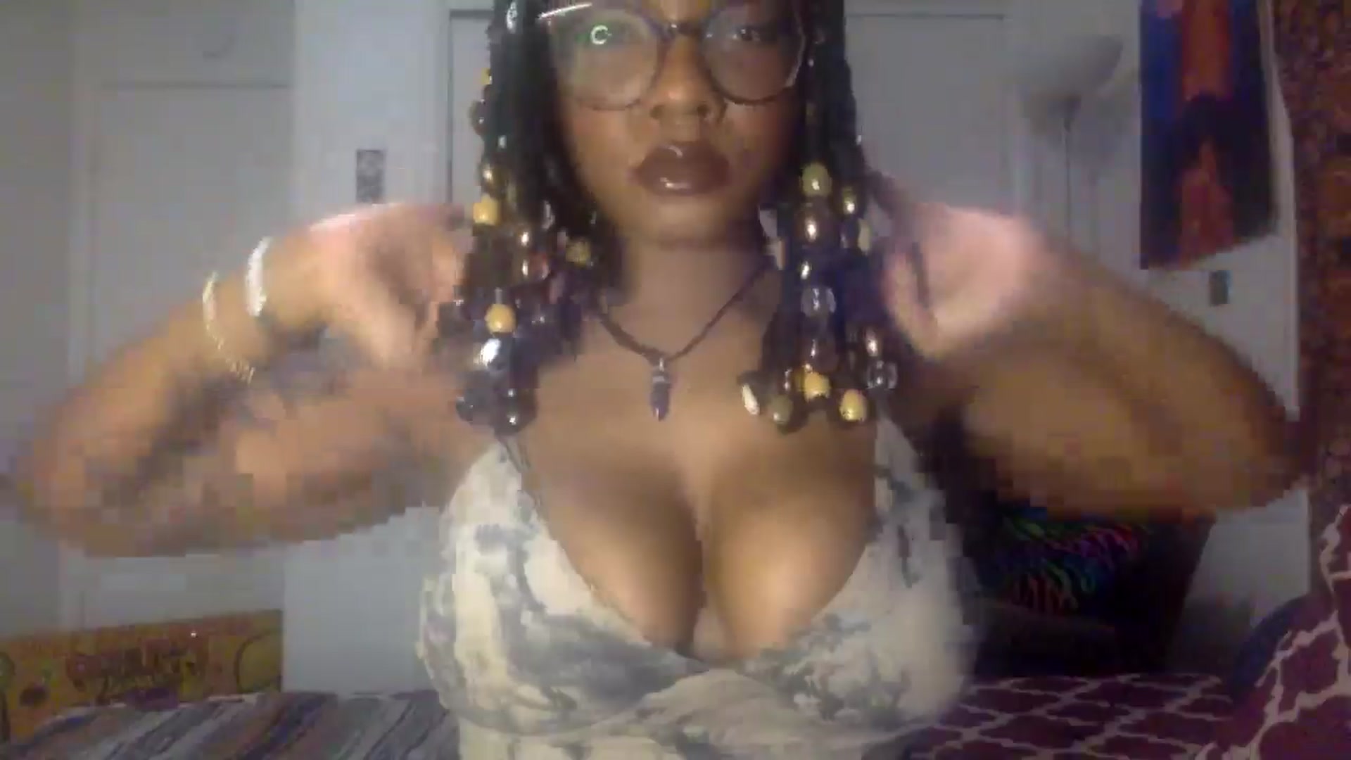 Gallery image thumbnail from warmhoney888's myfreecams stream on, 01/28/2025, 11:30 image 10 of 20
