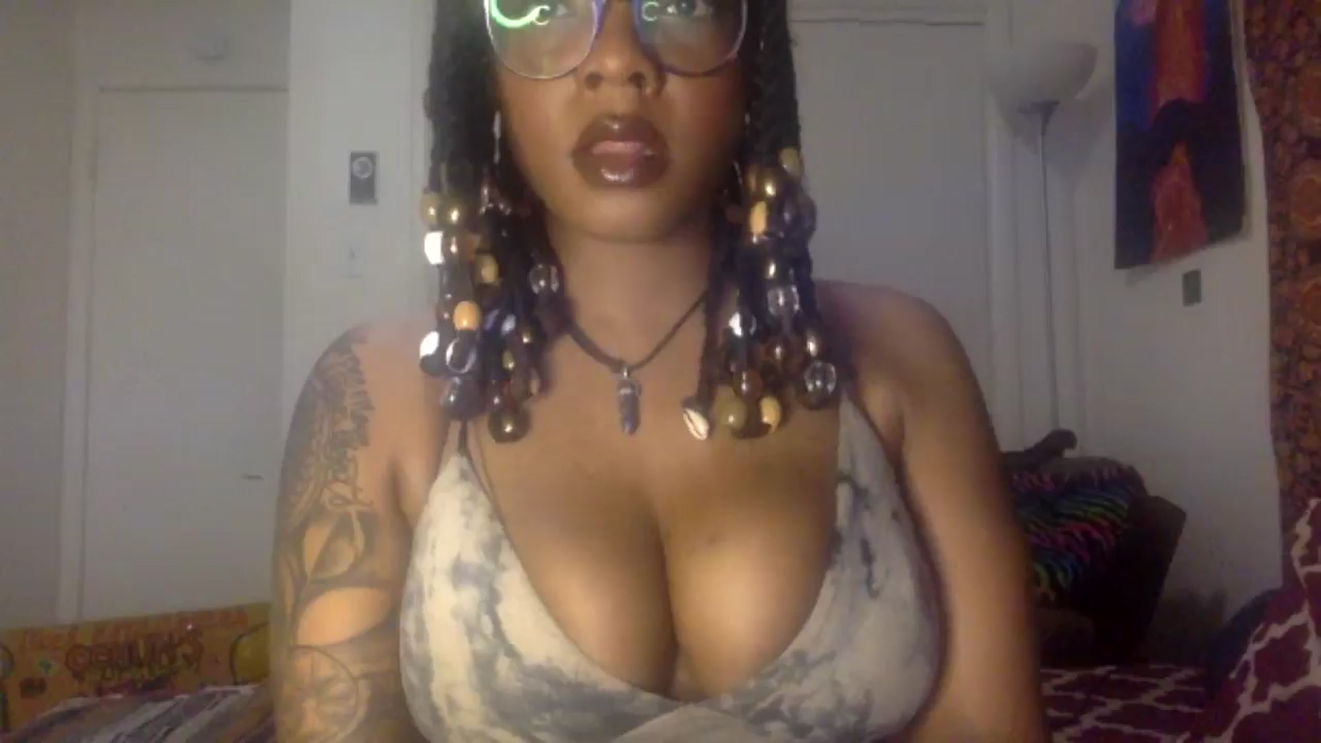 Gallery image thumbnail from warmhoney888's myfreecams stream on, 01/28/2025, 11:30 image 5 of 20